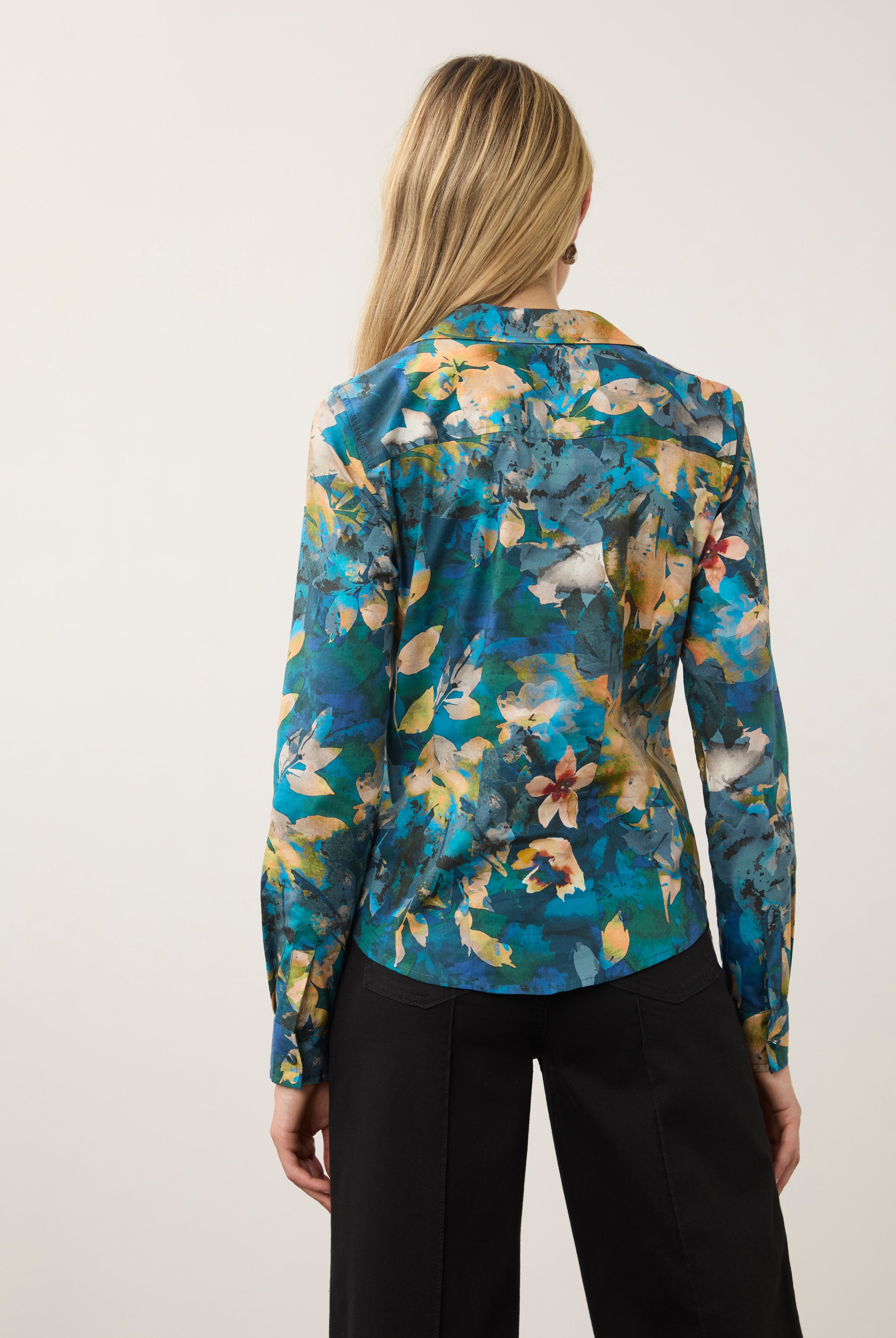 Back view of blue floral printed shirt showcasing vibrant print by French Dressing Jeans (FDJ)