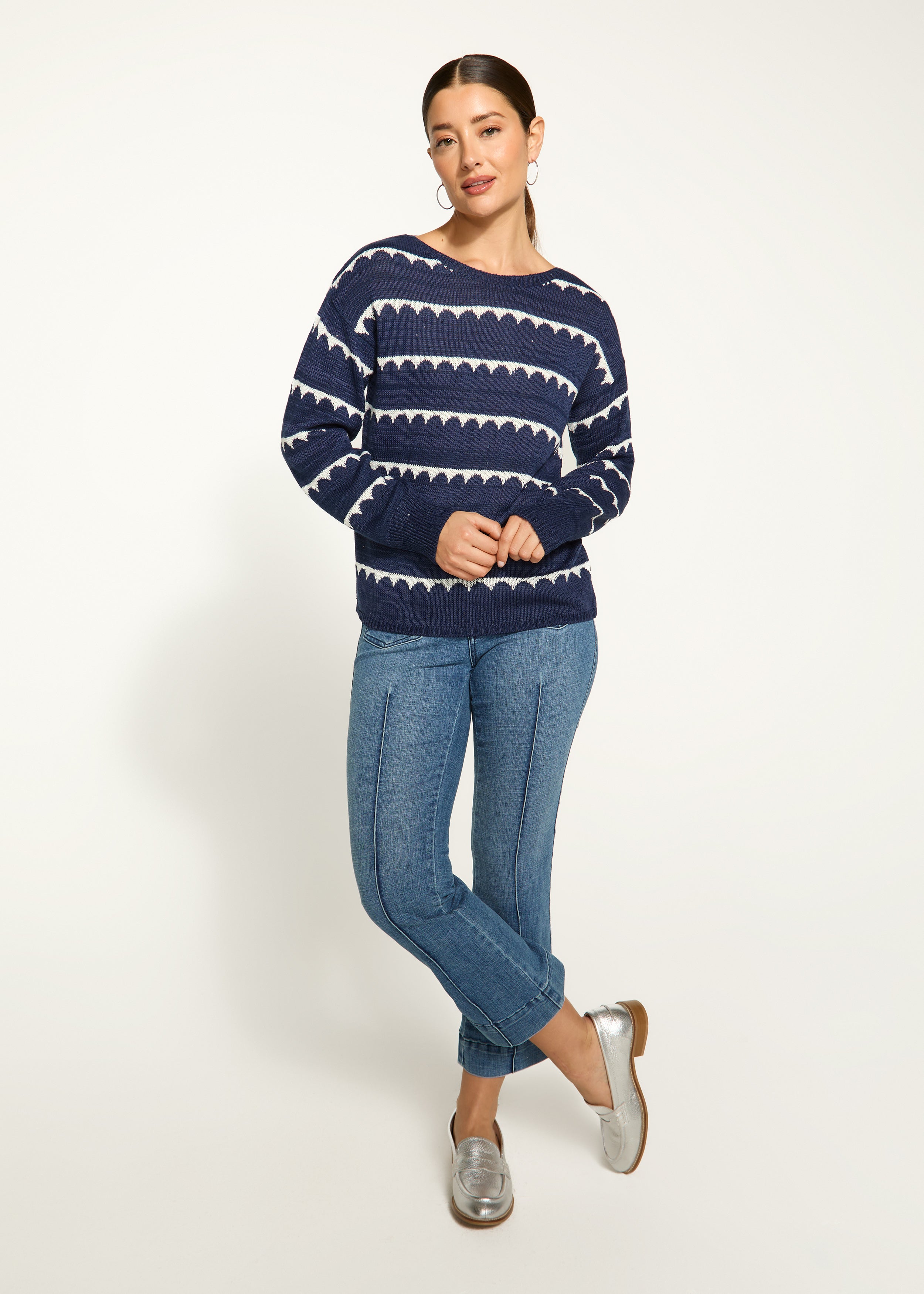 Boat neck scallop stripe sweater