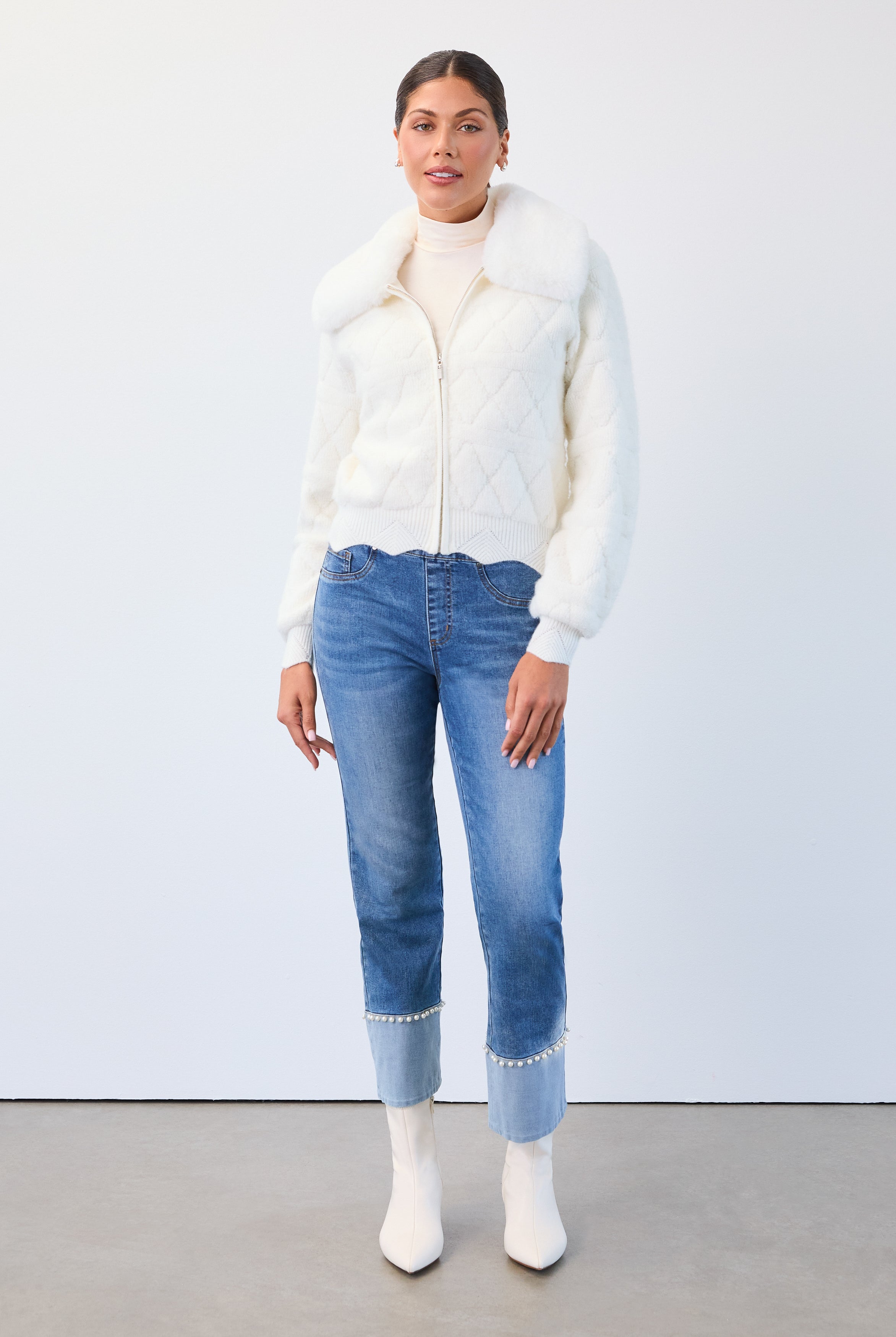 Detachable collar sweater bomber