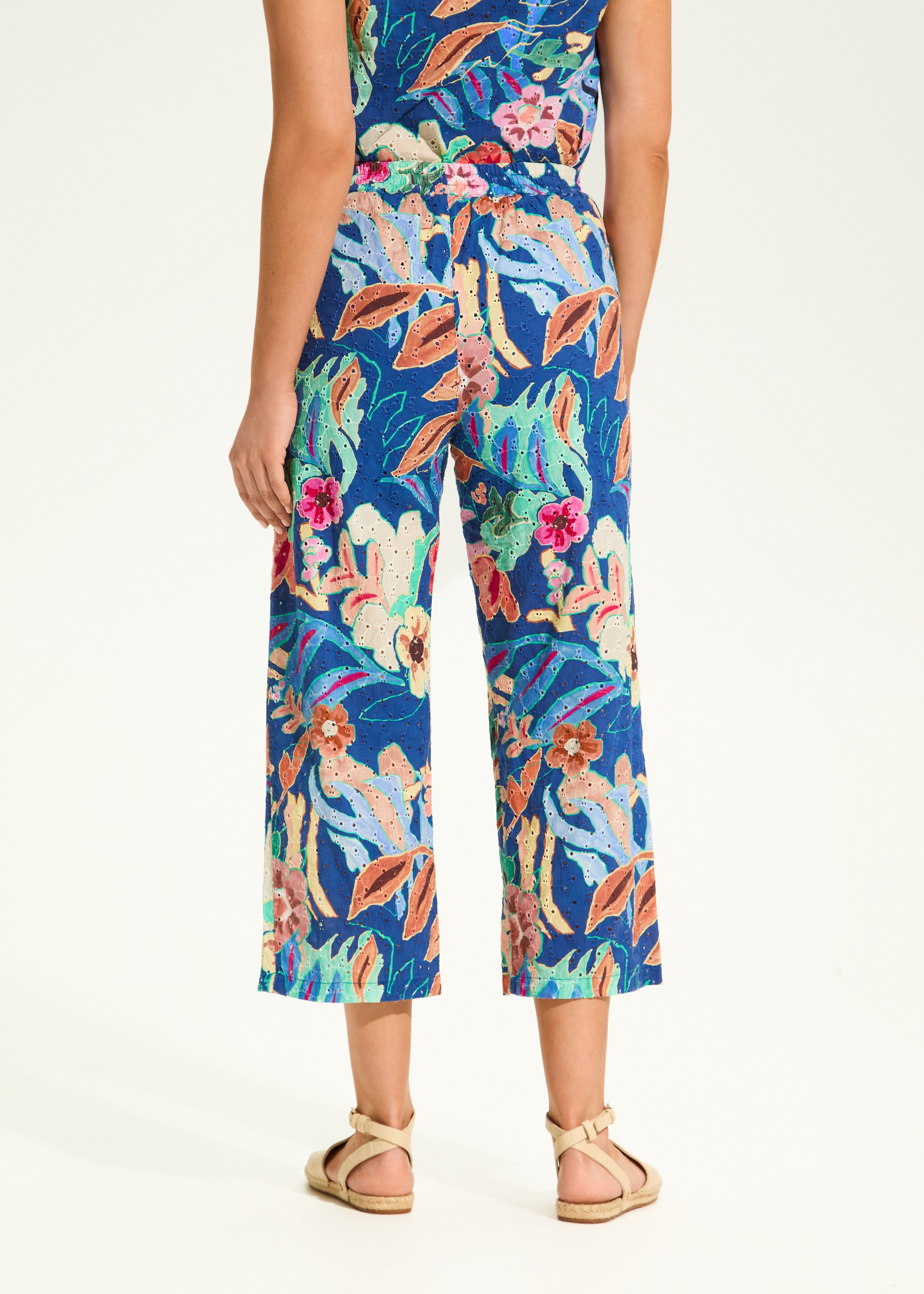 Eyelet Pull-On Crop Wide Leg