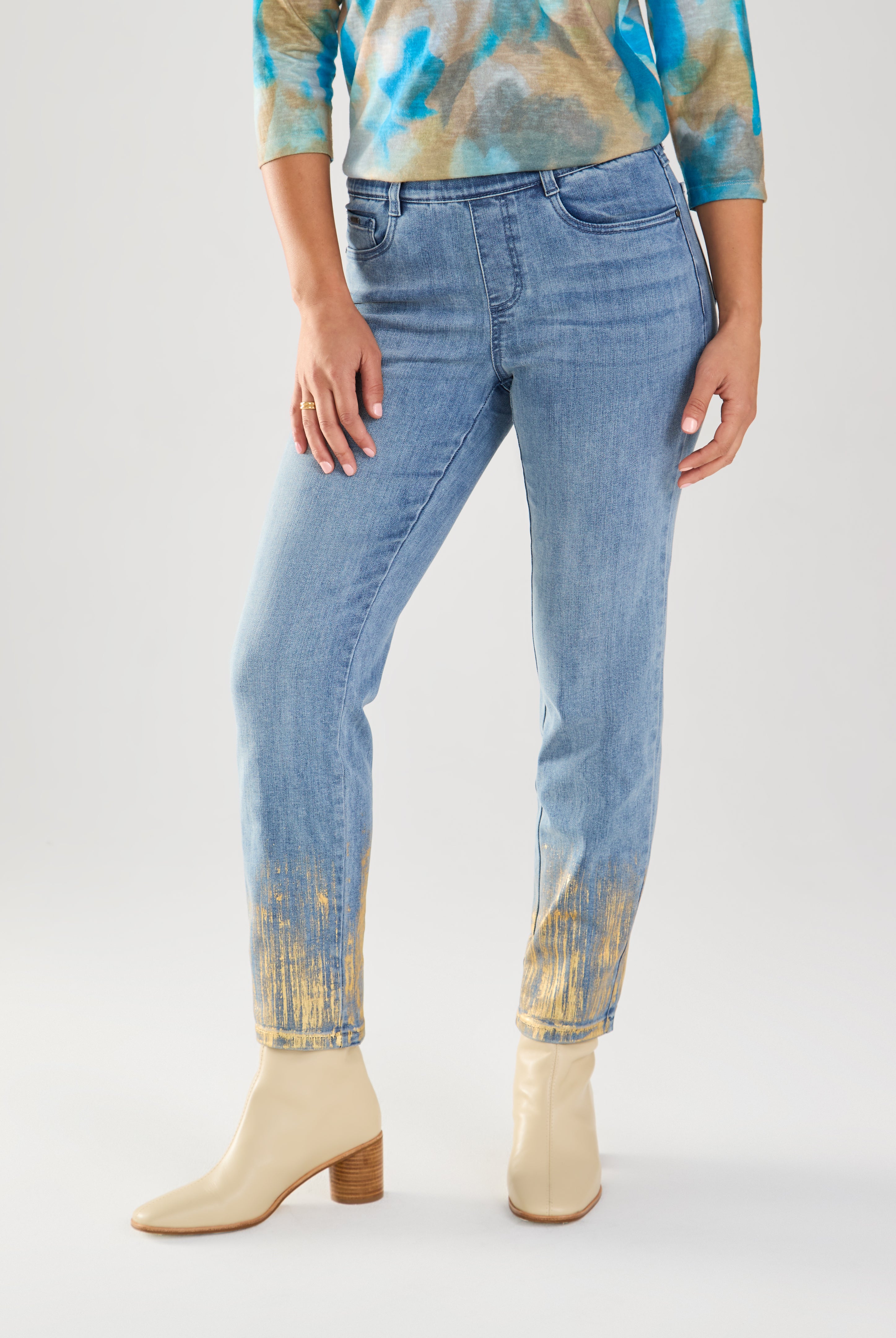 PULL-ON PENCIL ANKLE