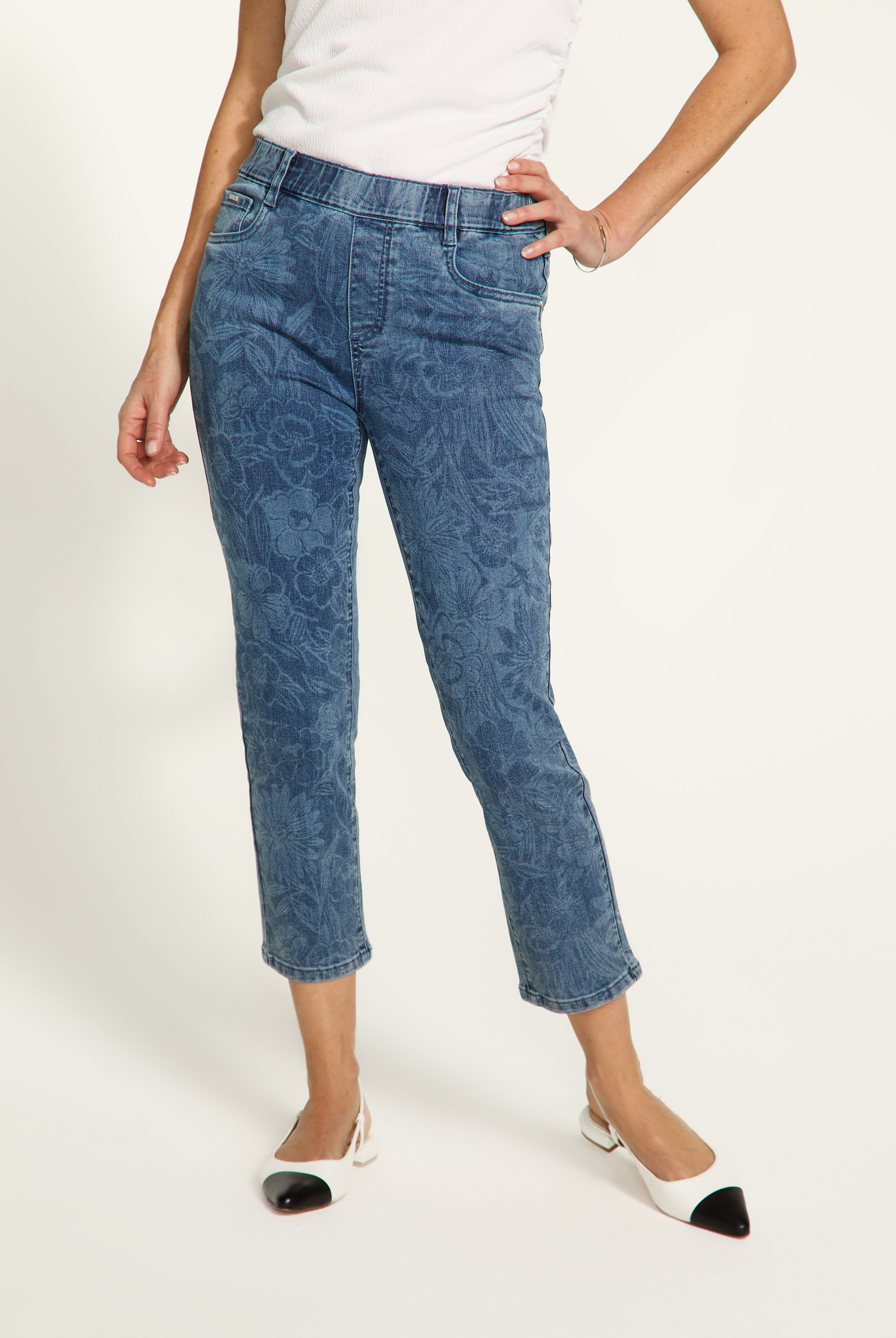 Printed Pull On Straight Crop