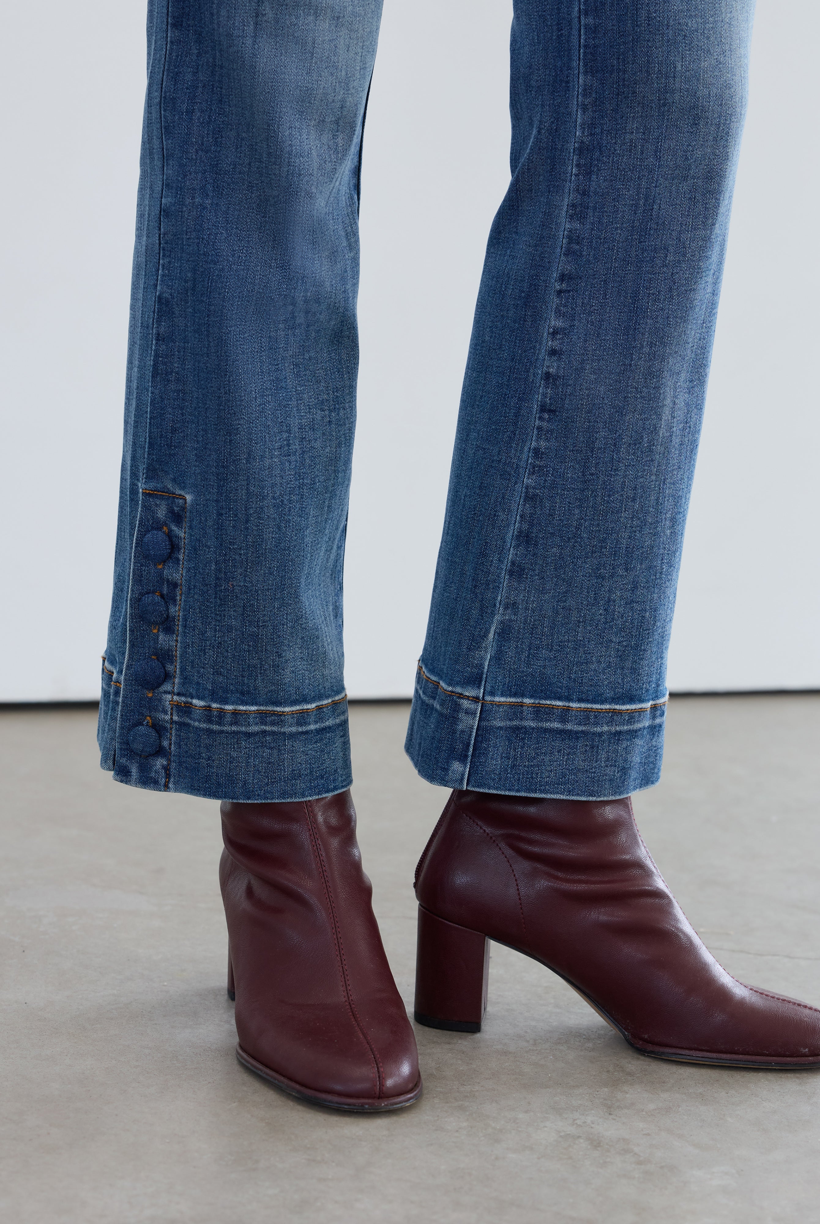 pull-on boot ankle