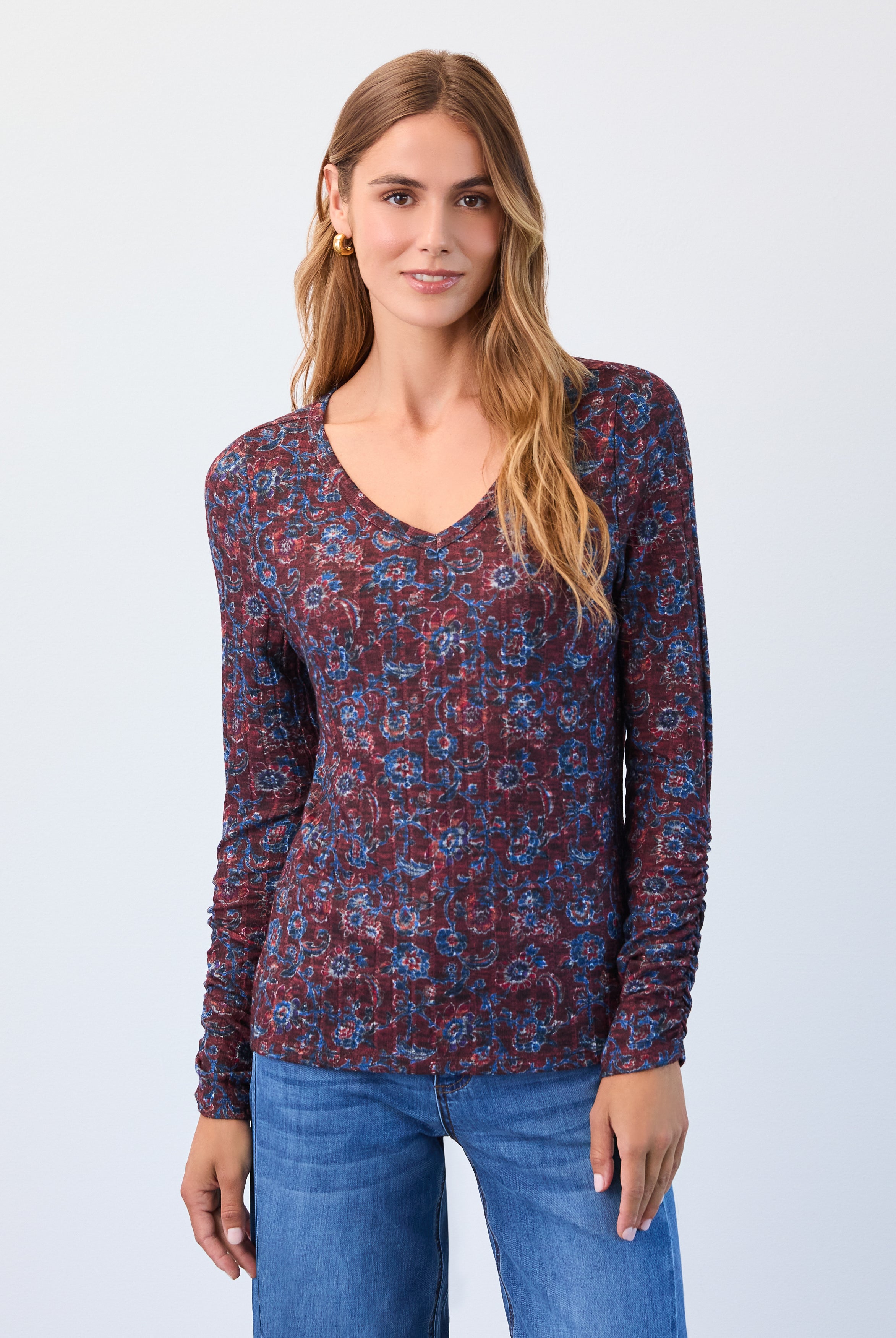 Long sleeve v-neck top