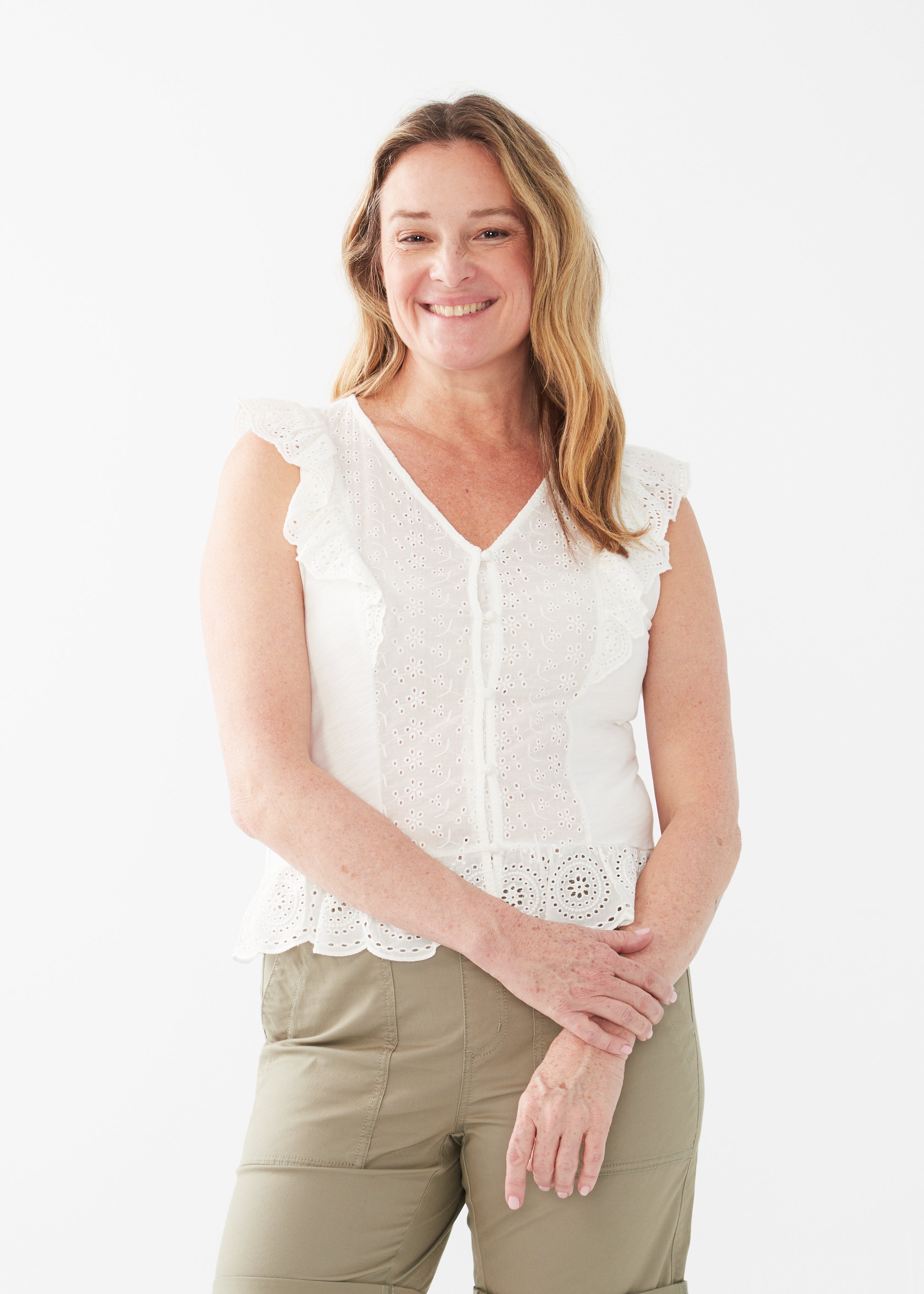 MIX MEDIA V-NECK TOP