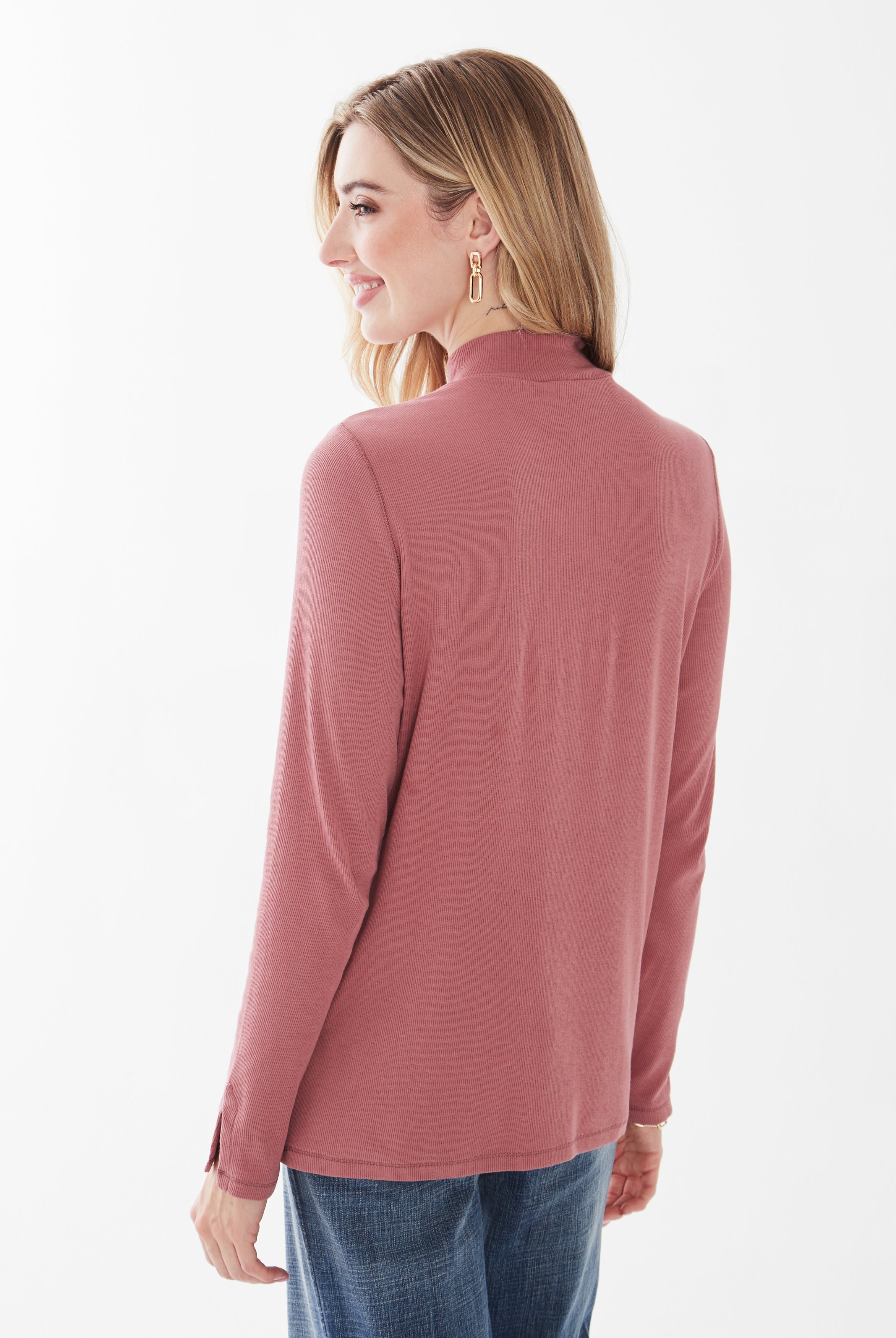 LONG SLEEVE MOCK NECK TOP