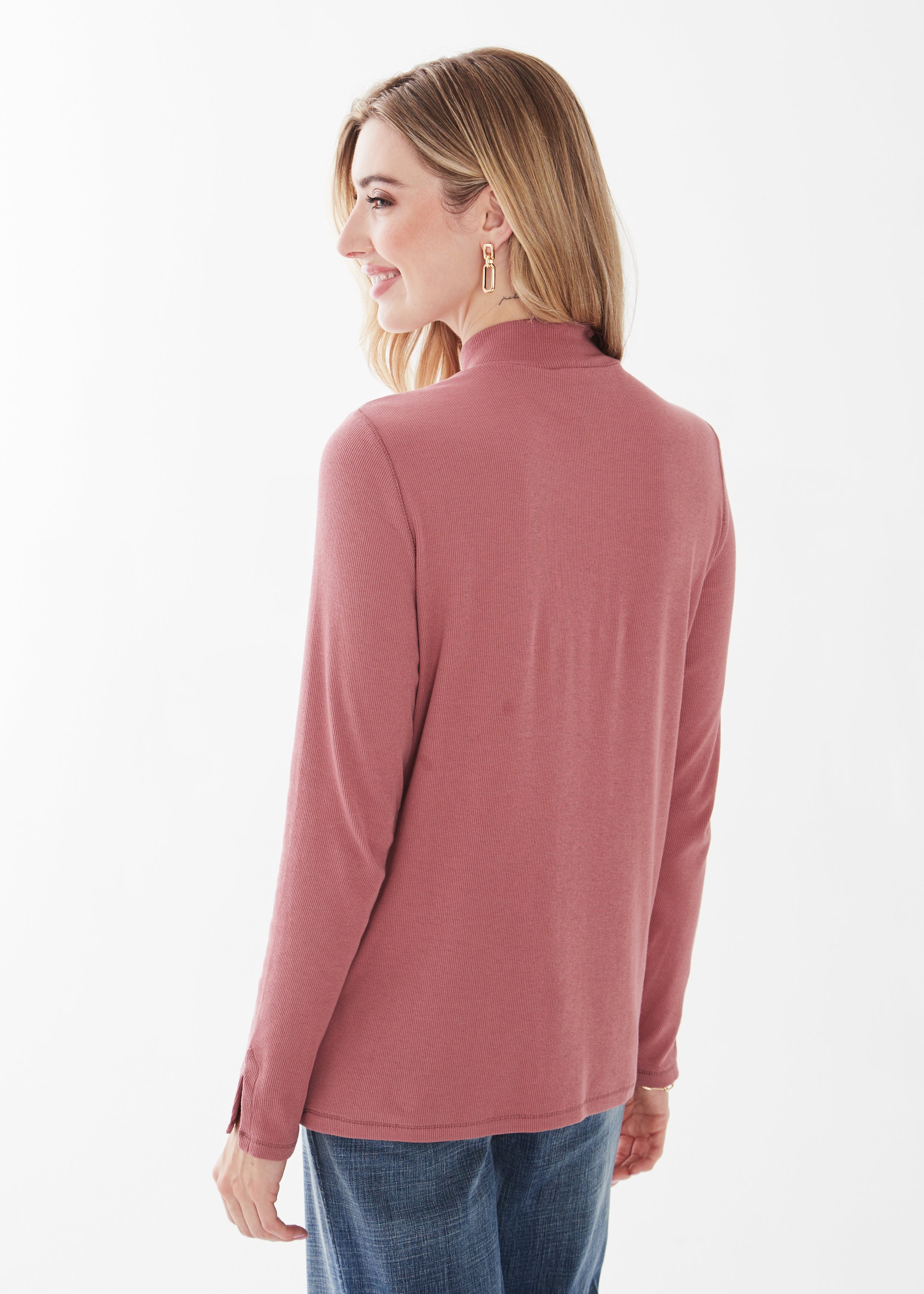 LONG SLEEVE MOCK NECK TOP