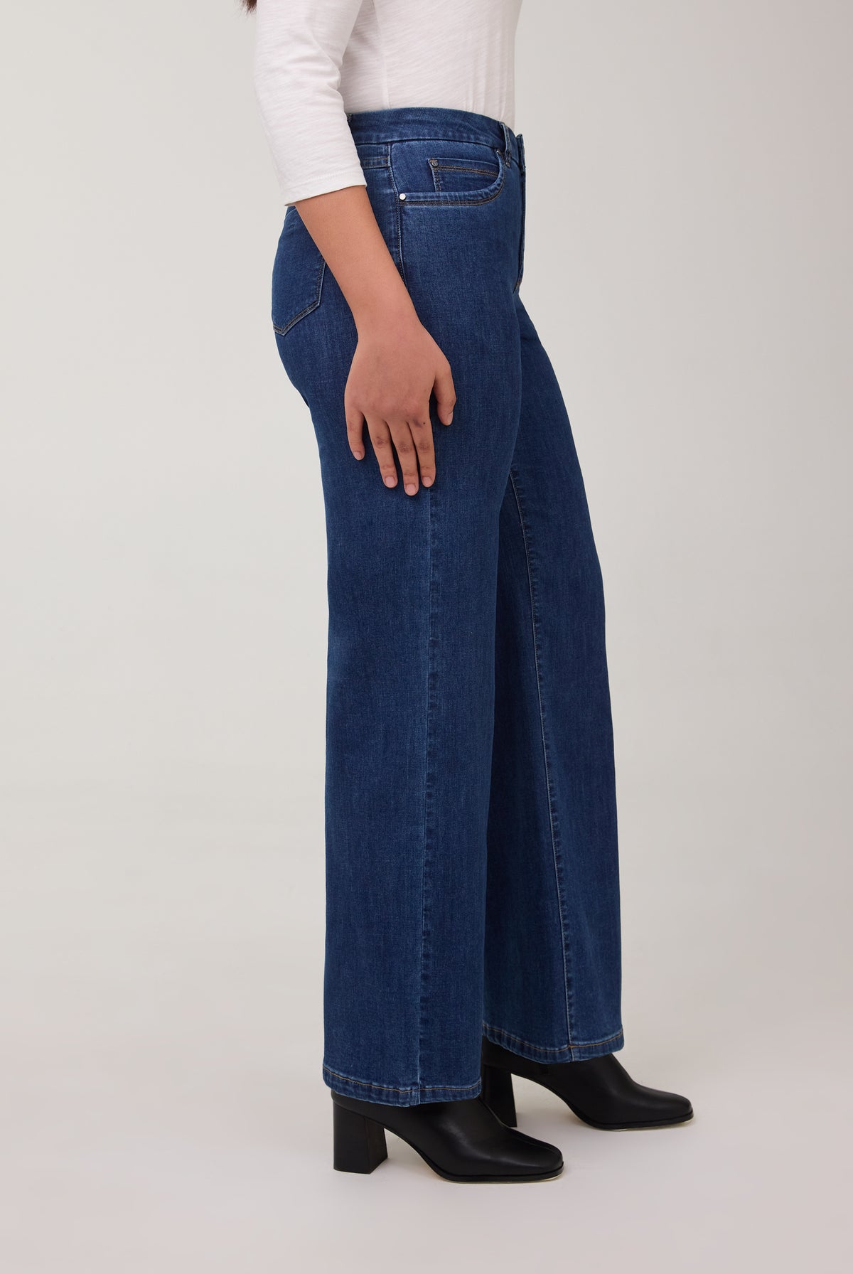 Side view of wide-leg jeans in Delight color highlighting silhouette by French Dressing Jeans (FDJ)