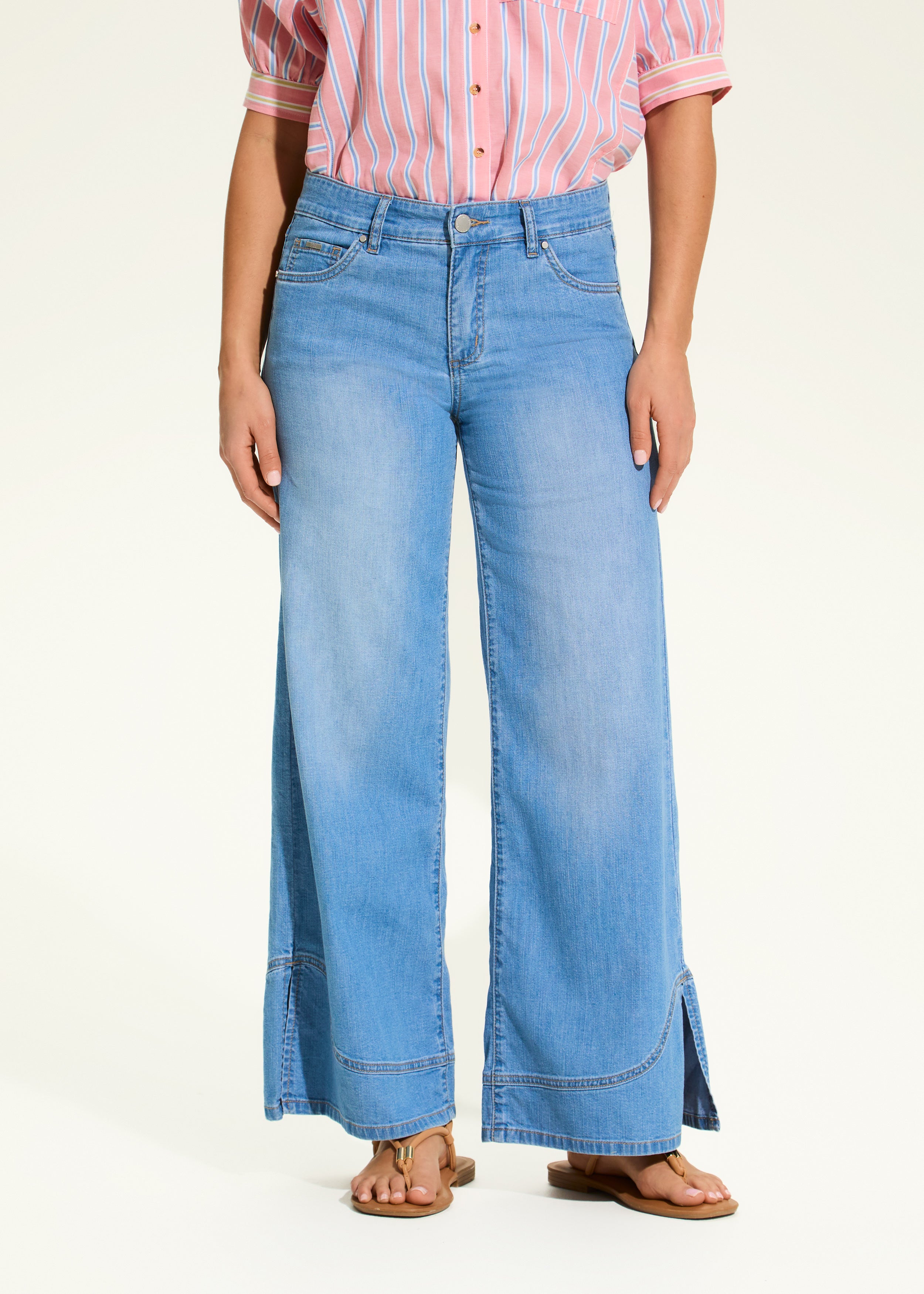 Christina Wide Ankle