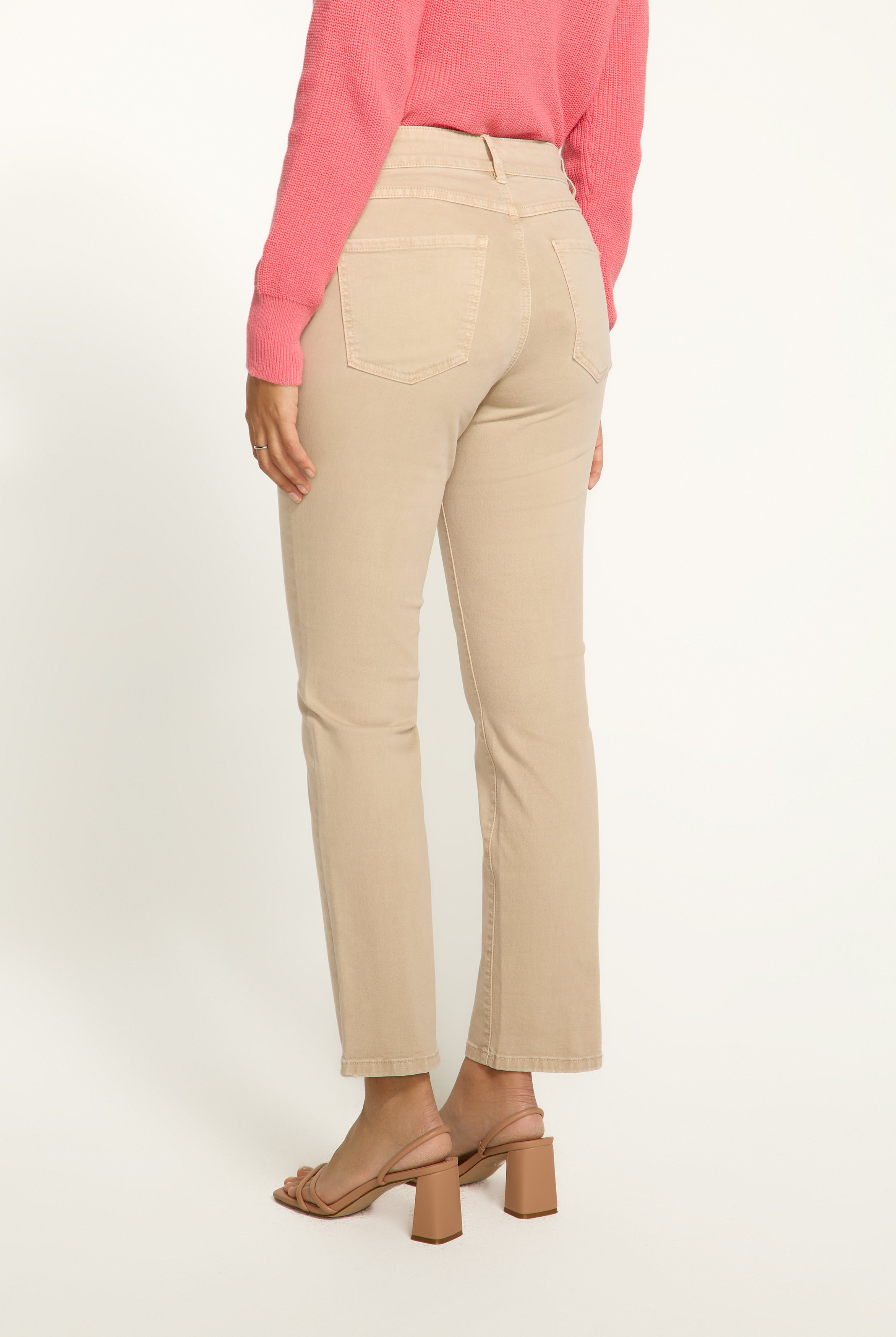 Christina straight leg