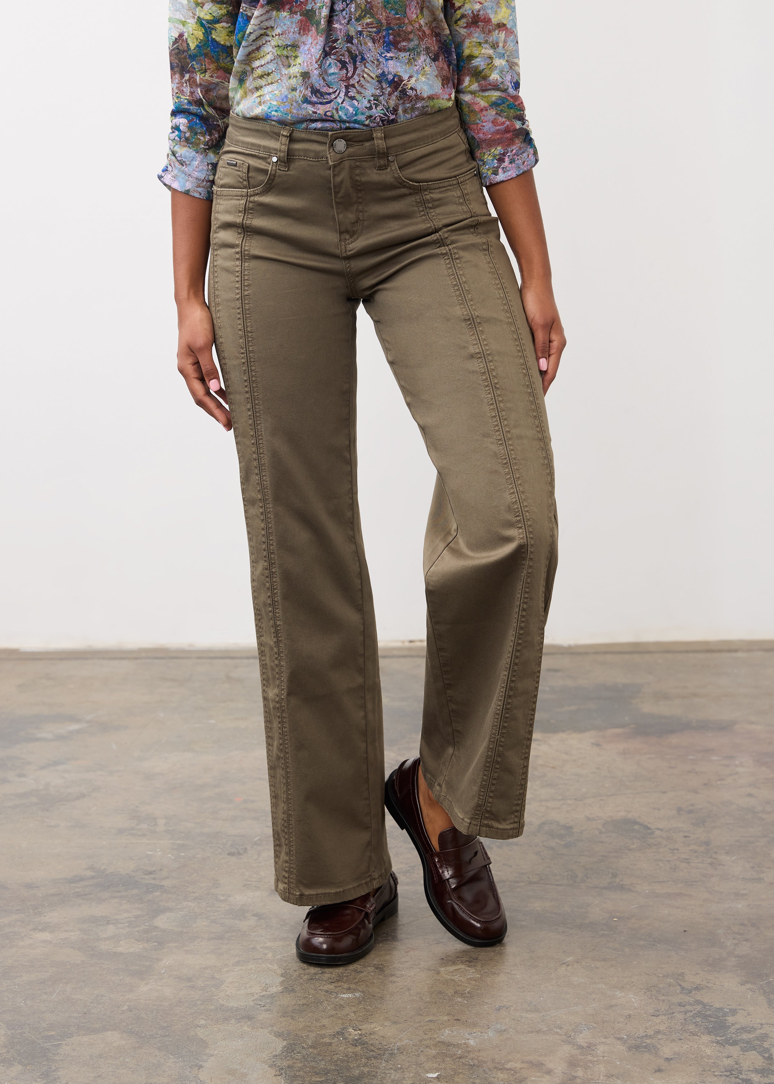 Front view of women's maple wide leg denim with front patch pockets and smooth drape by French Dressing Jeans (FDJ)