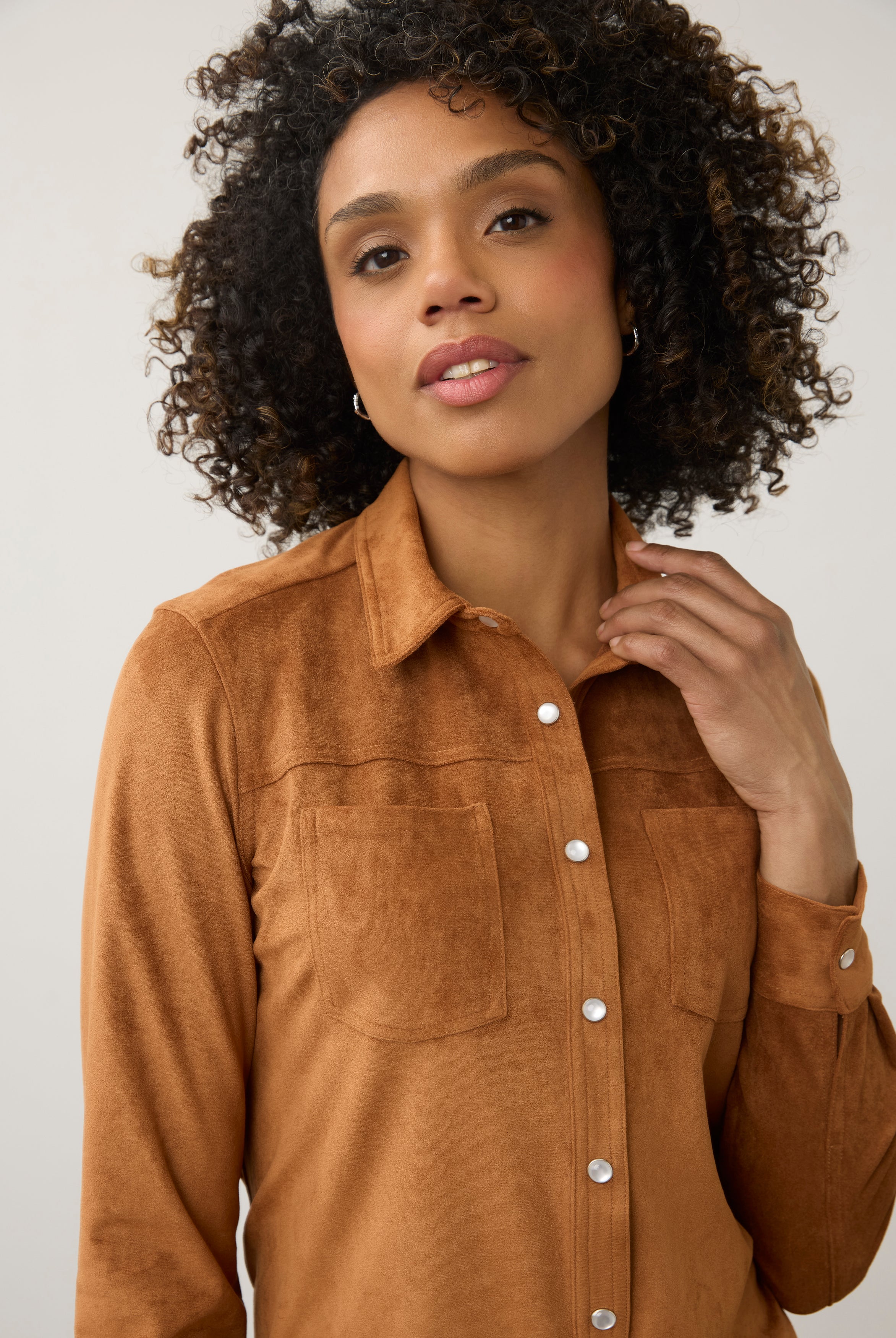 Close-up of brown suede shirt emphasizing button details by French Dressing Jeans (FDJ)