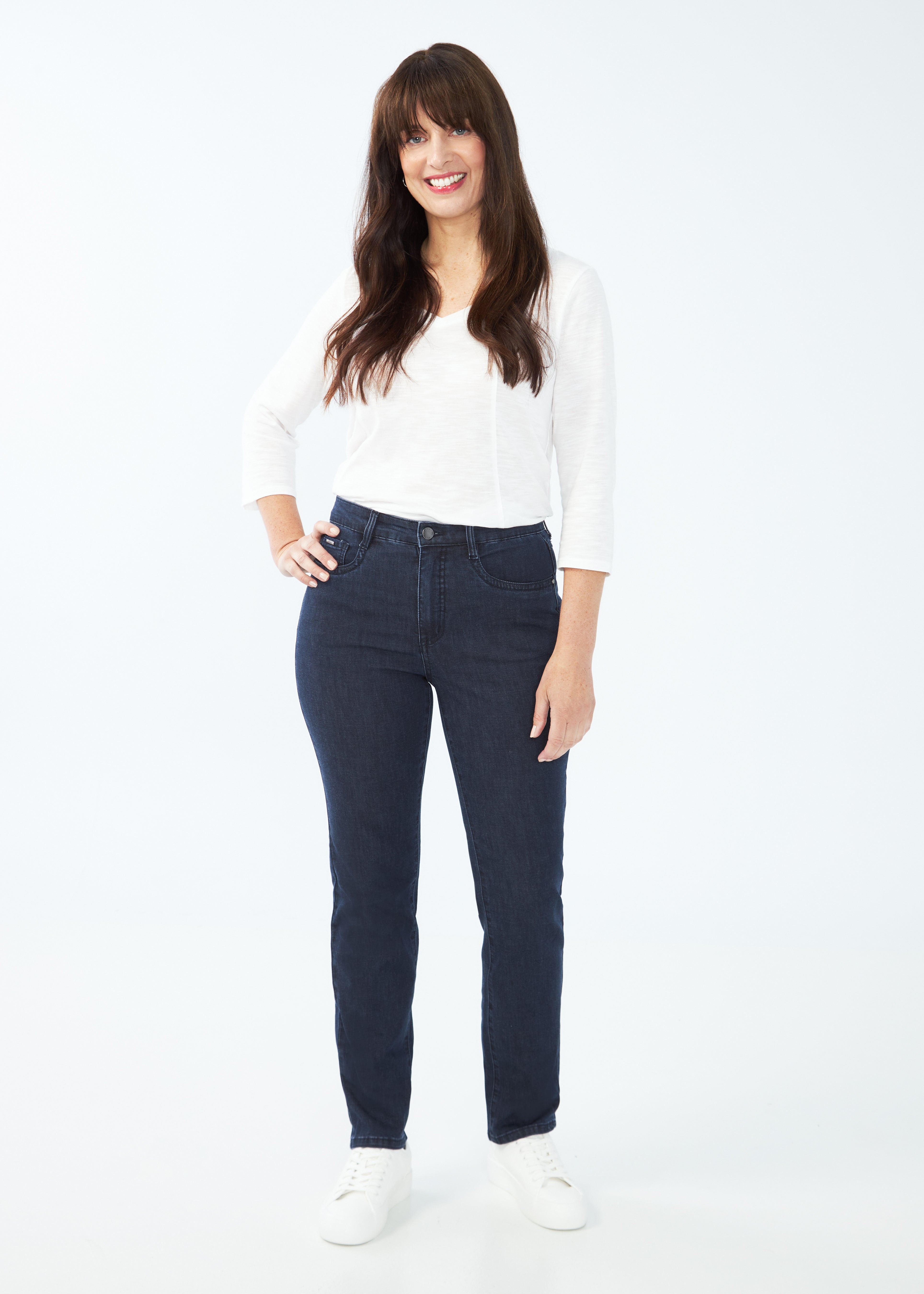 SUZANNE RELAXED SLIM LEG