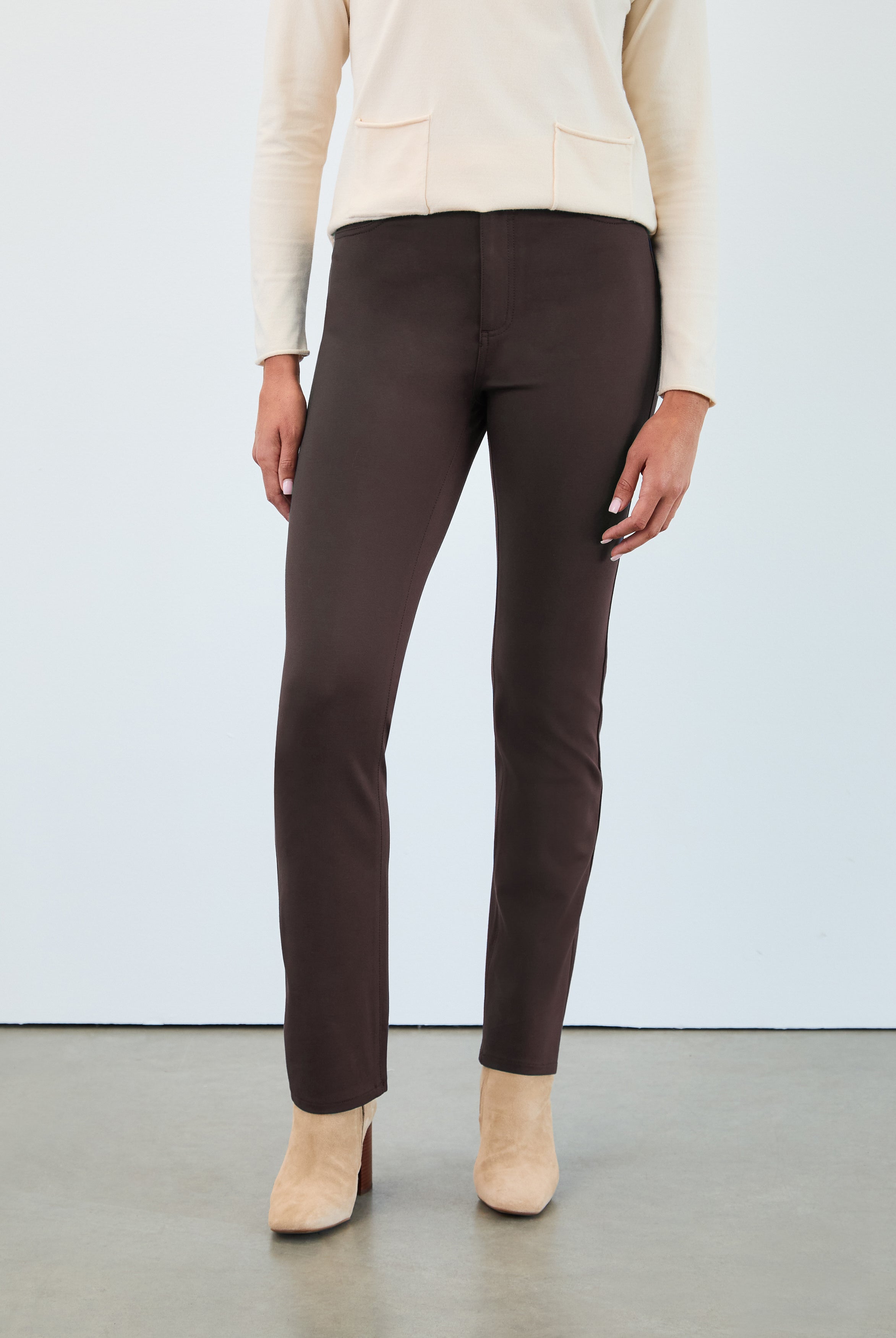 suzanne straight leg