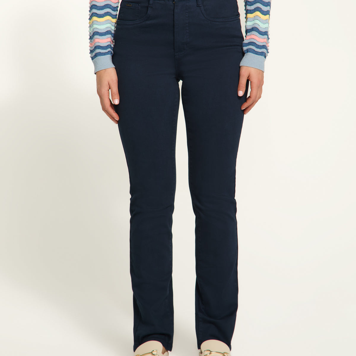 Suzanne Straight Leg Classic Denim 32