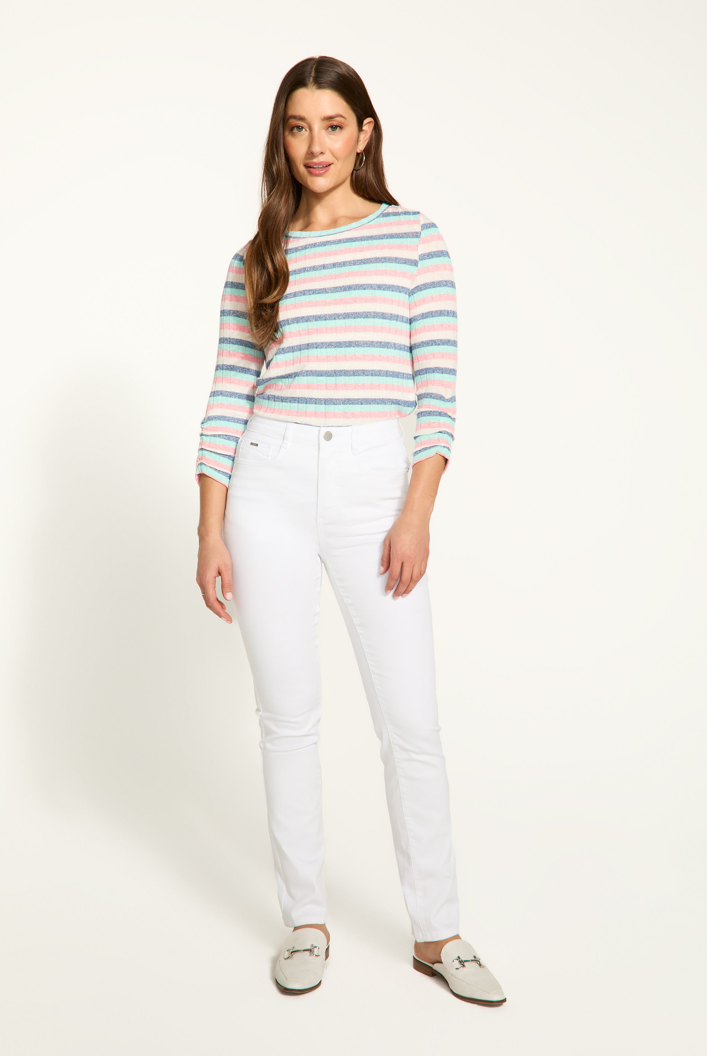 Suzanne straight leg