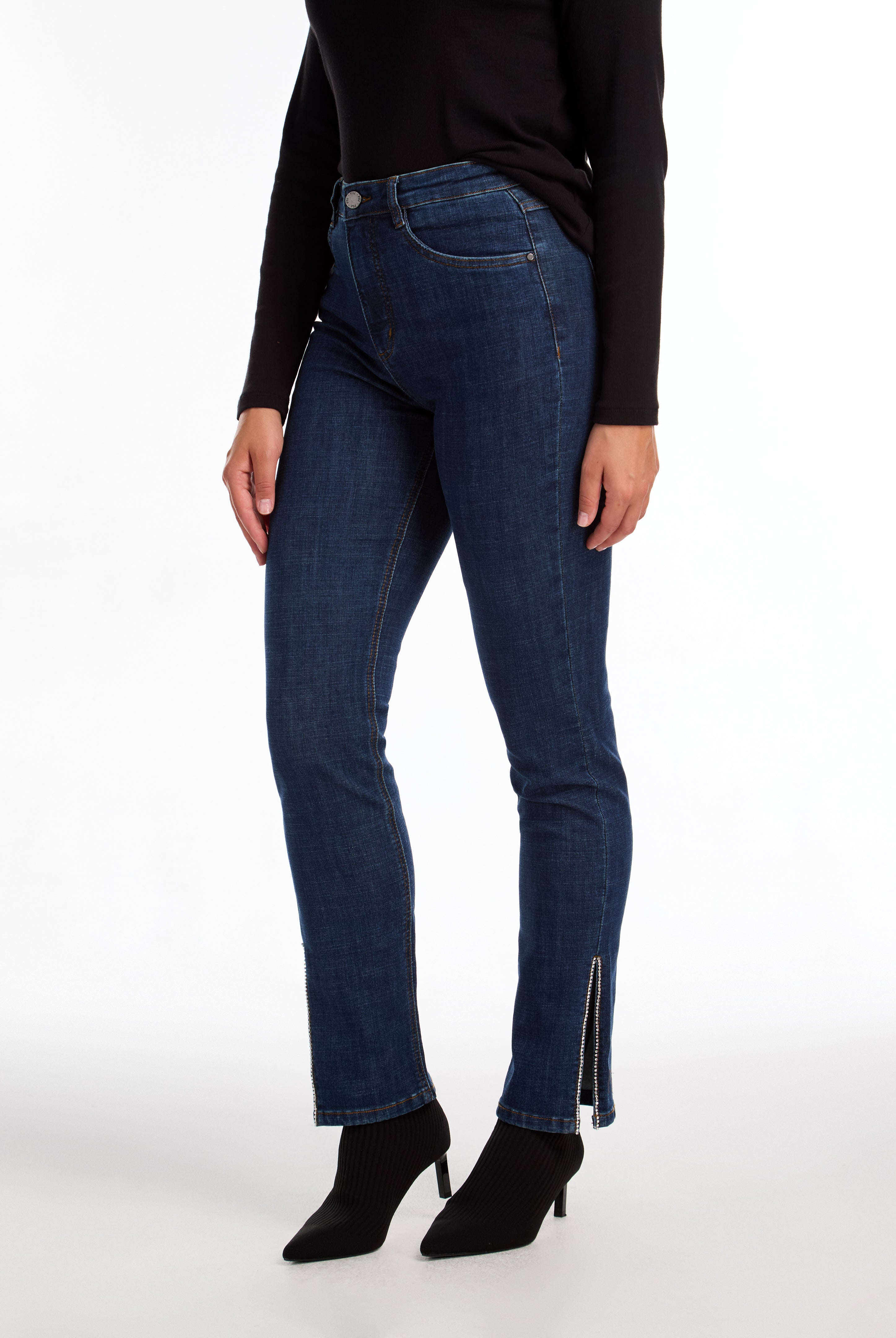 SUZANNE STRAIGHT LEG