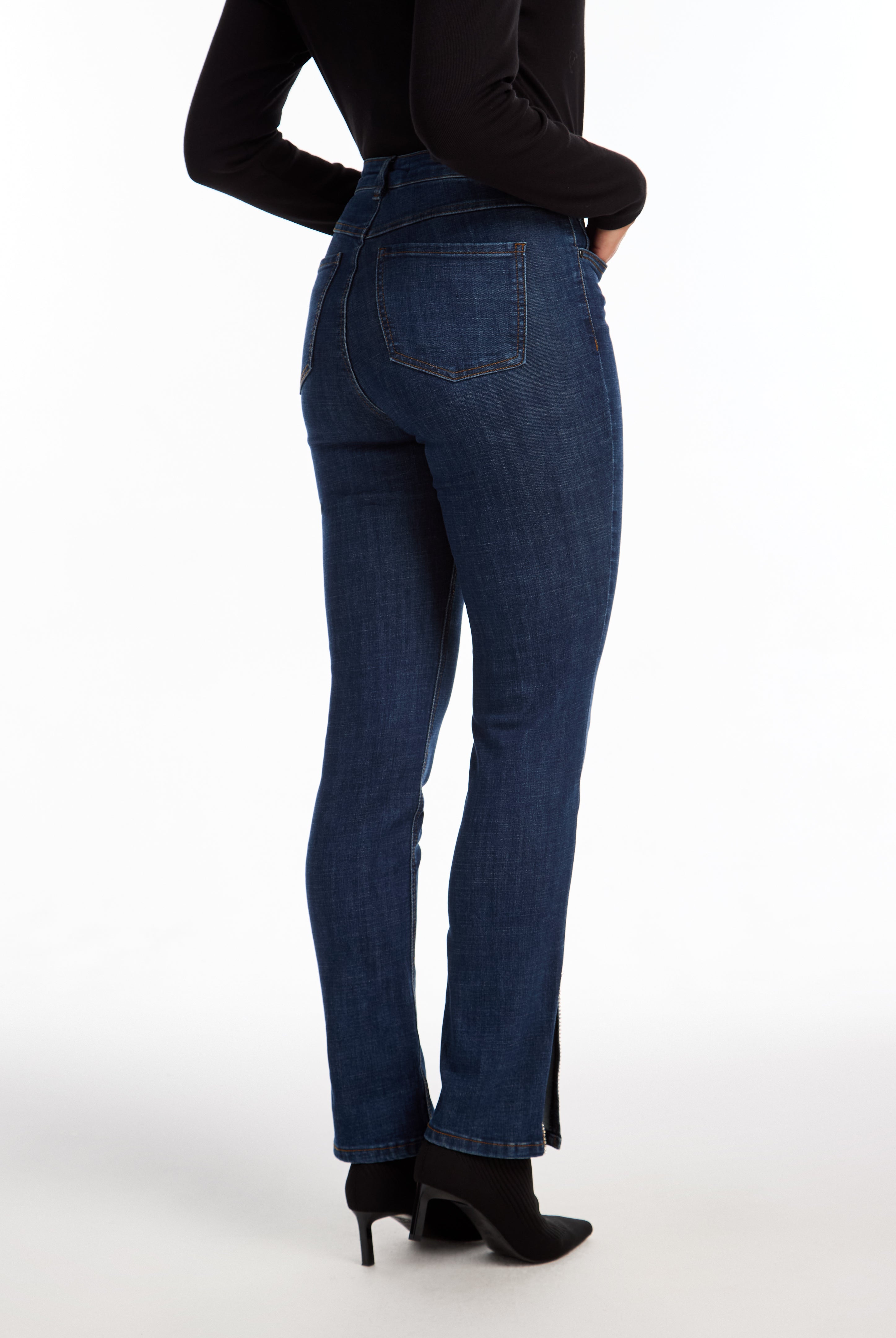 SUZANNE STRAIGHT LEG