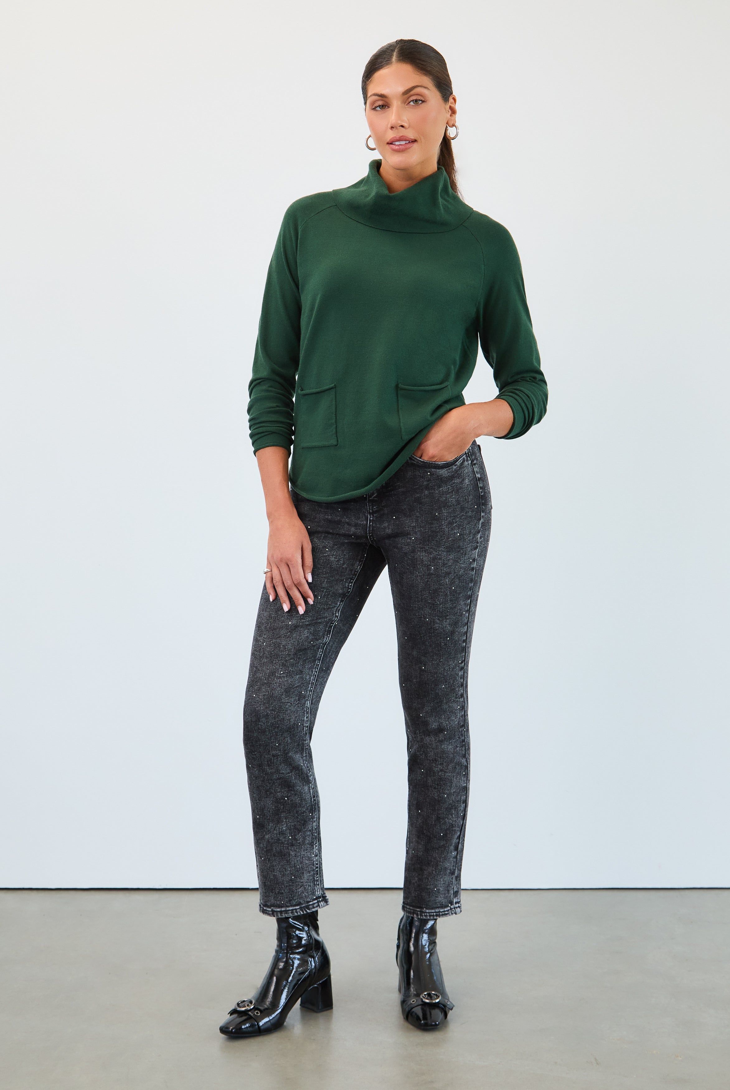 SUZANNE STRAIGHT ANKLE