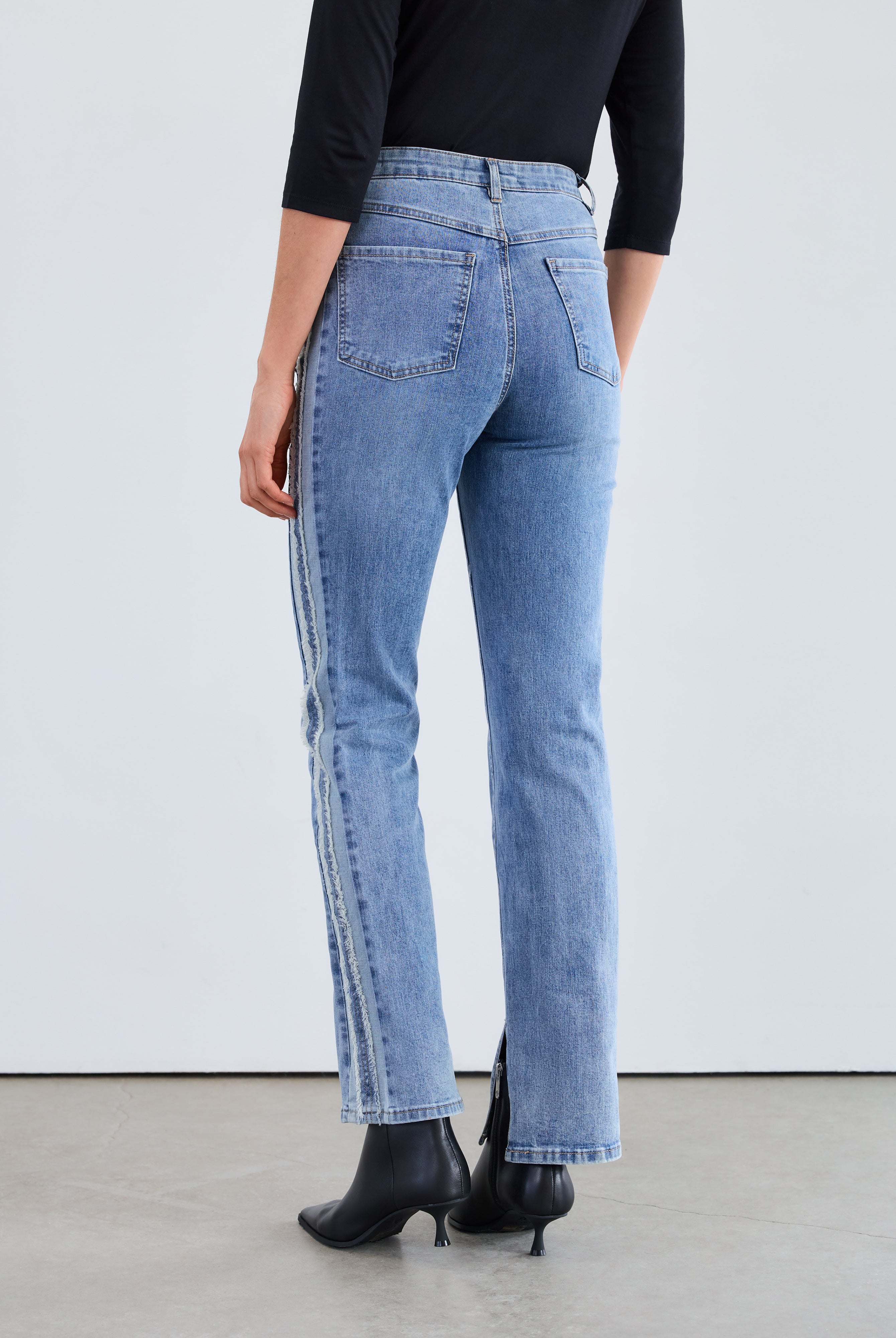 suzanne straight leg