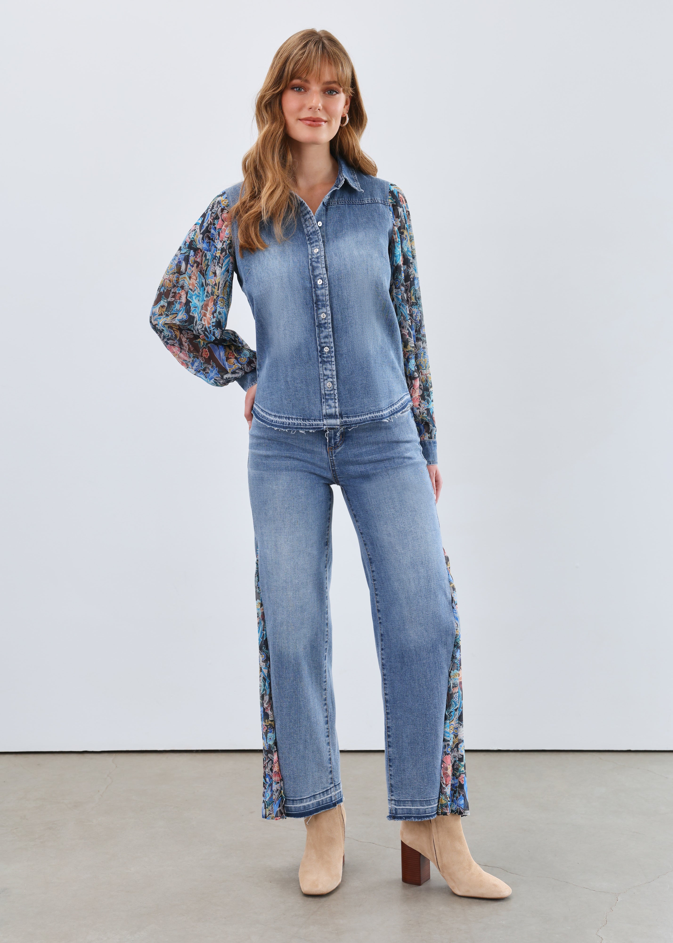 Pleated sleeve chambray shirt