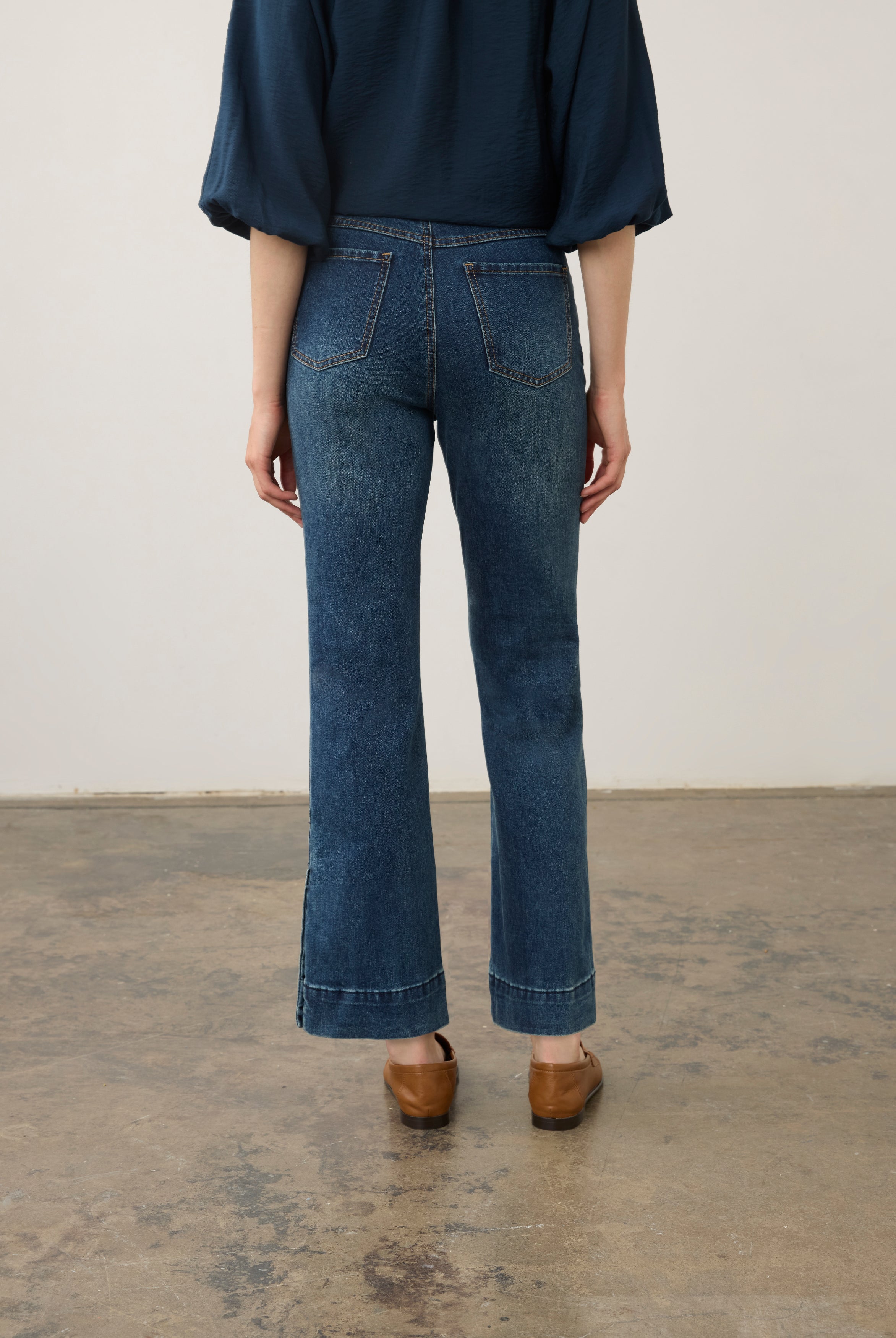 Back view of medium blue Olivia denim showing structured patch pockets by French Dressing Jeans (FDJ)