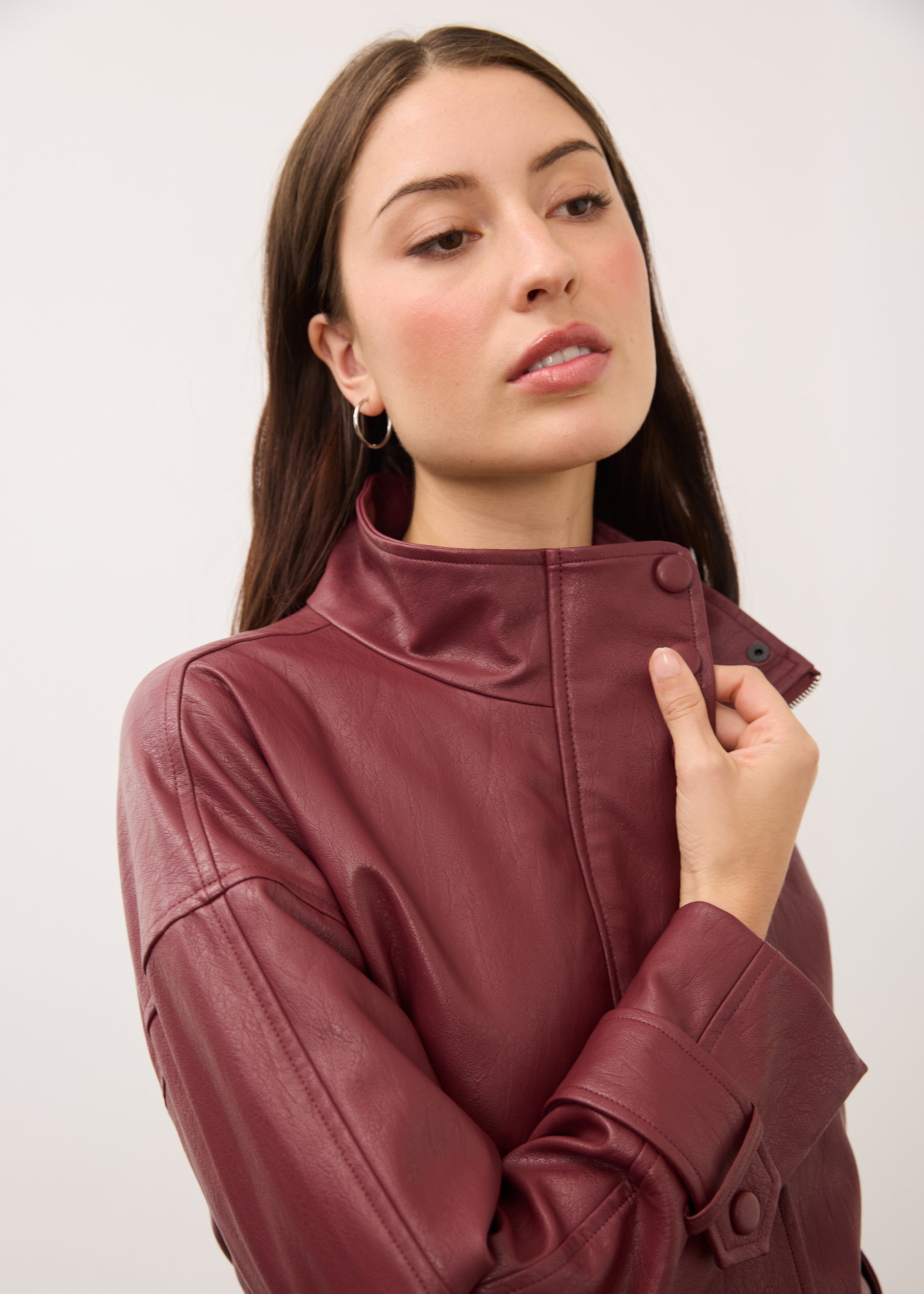 Profile close-up of burgundy Olivia jacket highlighting collar and button details by French Dressing Jeans (FDJ)