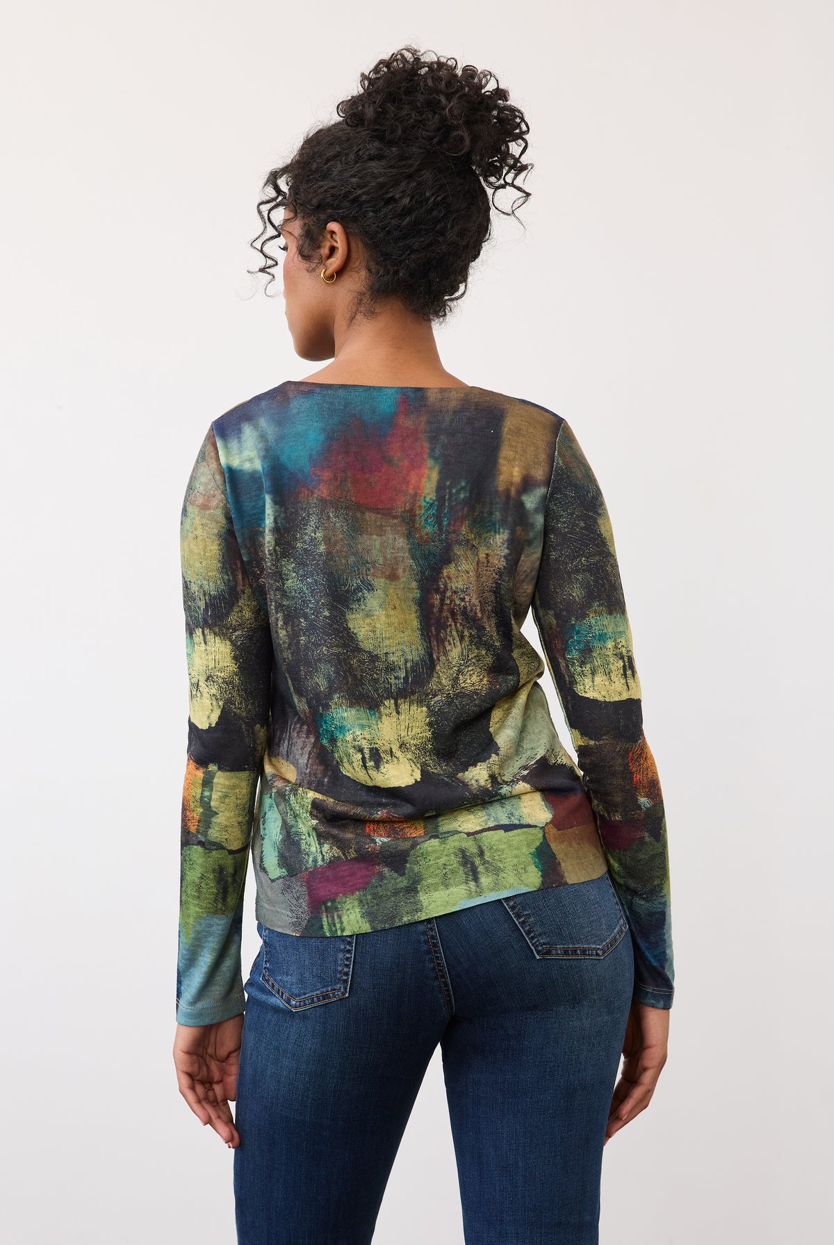 Back view of abstract print top showcasing long sleeves and relaxed fit by French Dressing Jeans (FDJ)