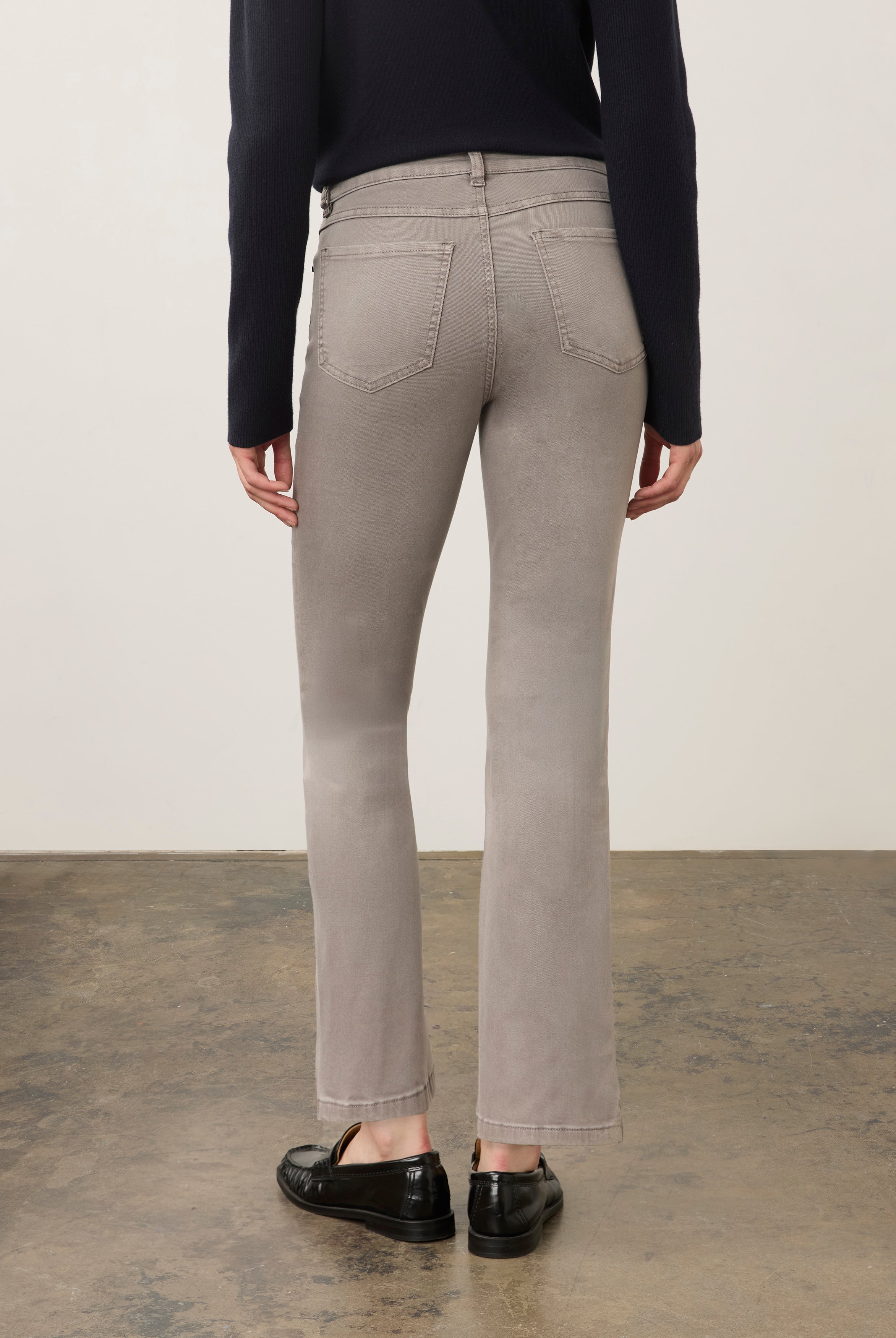 Back view of grey straight ankle denim featuring patch pockets by French Dressing Jeans (FDJ) par French Dressing Jeans (FDJ)