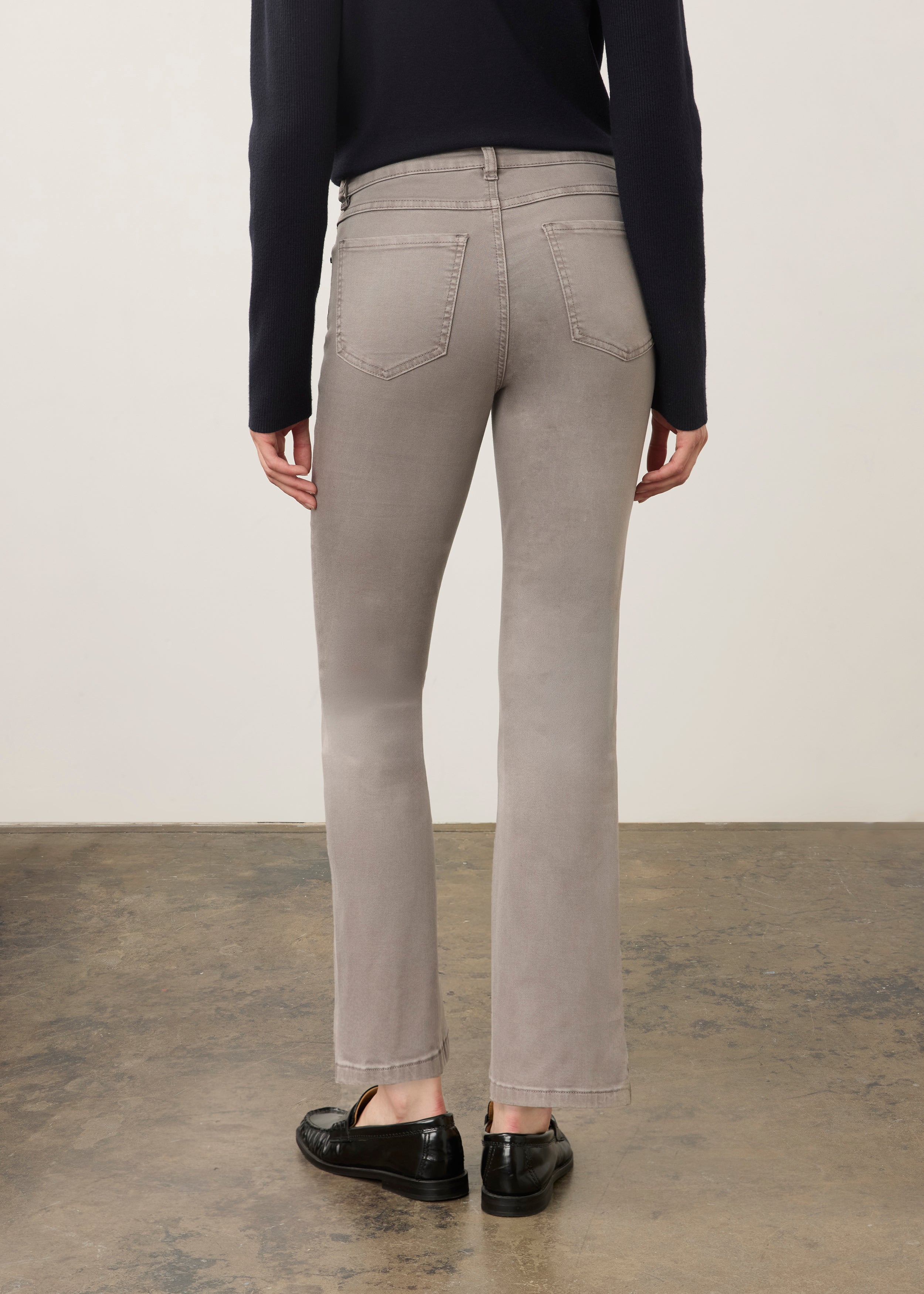 Back view of grey straight ankle denim featuring patch pockets by French Dressing Jeans (FDJ) par French Dressing Jeans (FDJ)