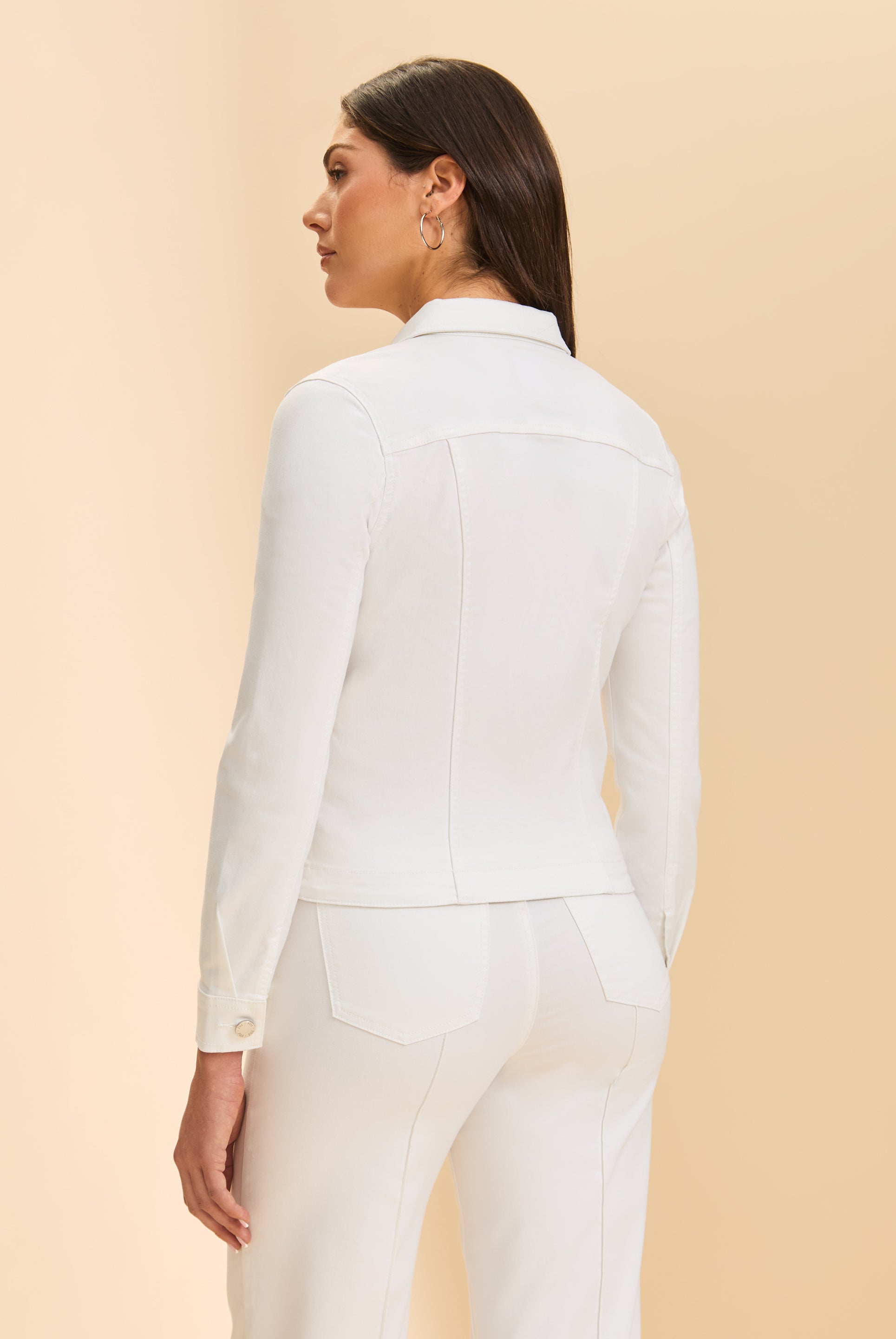 Back view of white jacket showing buttoned cuffs by French Dressing Jeans (FDJ)