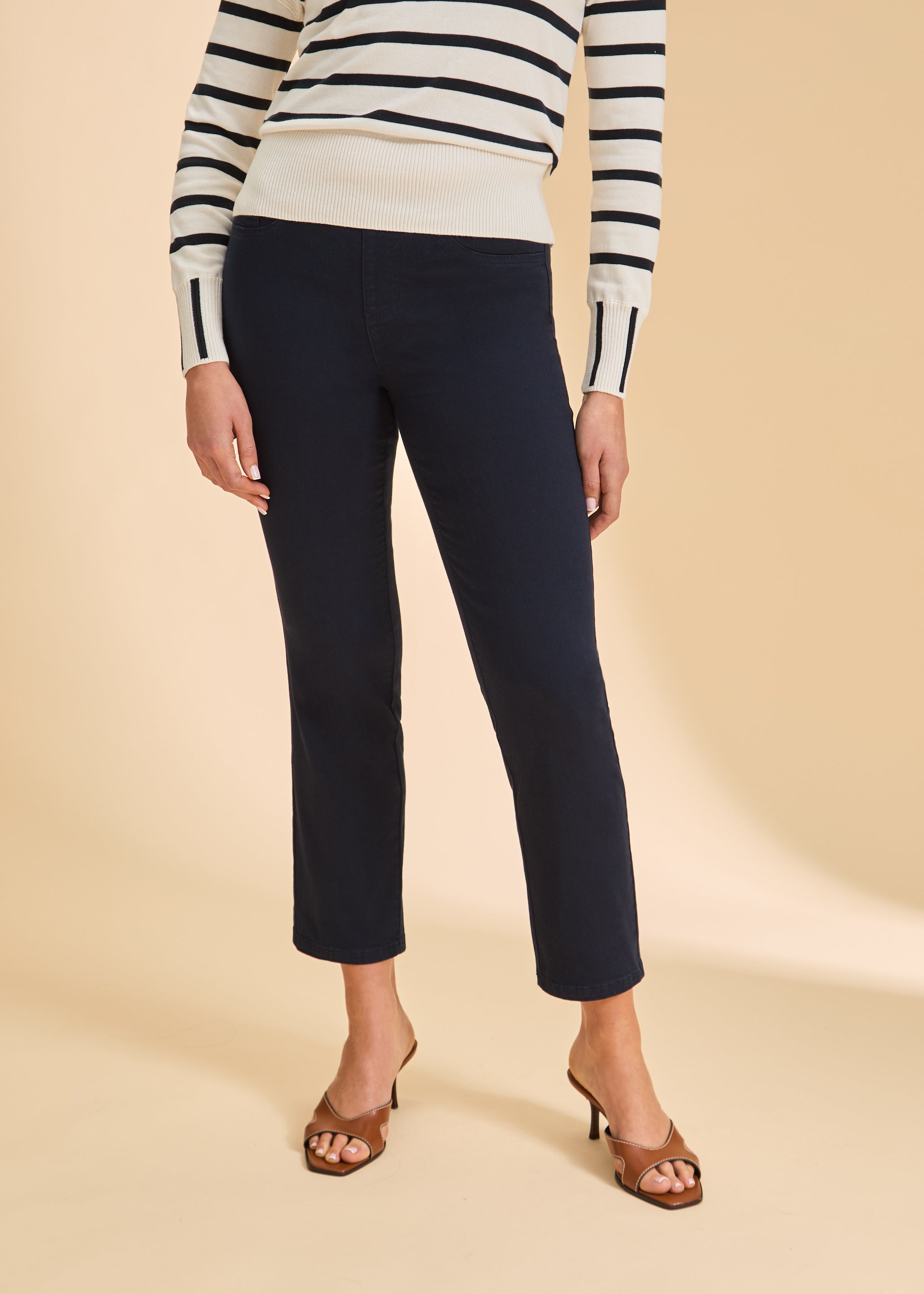 Close-up front view of navy cropped jeans, featuring slim fit by French Dressing Jeans (FDJ)
