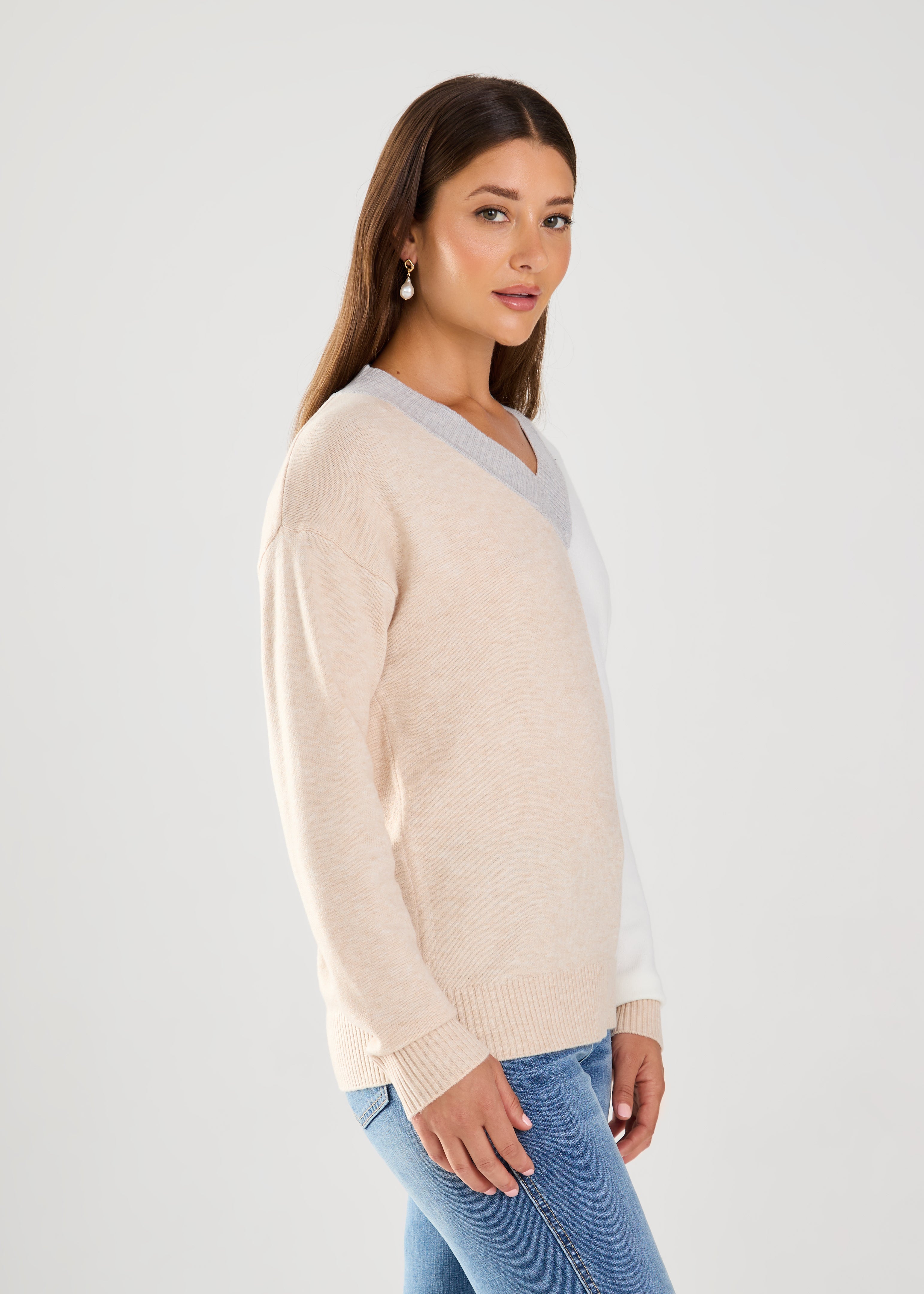 LONG SLEEVE COLOR BLOCK SWEATER