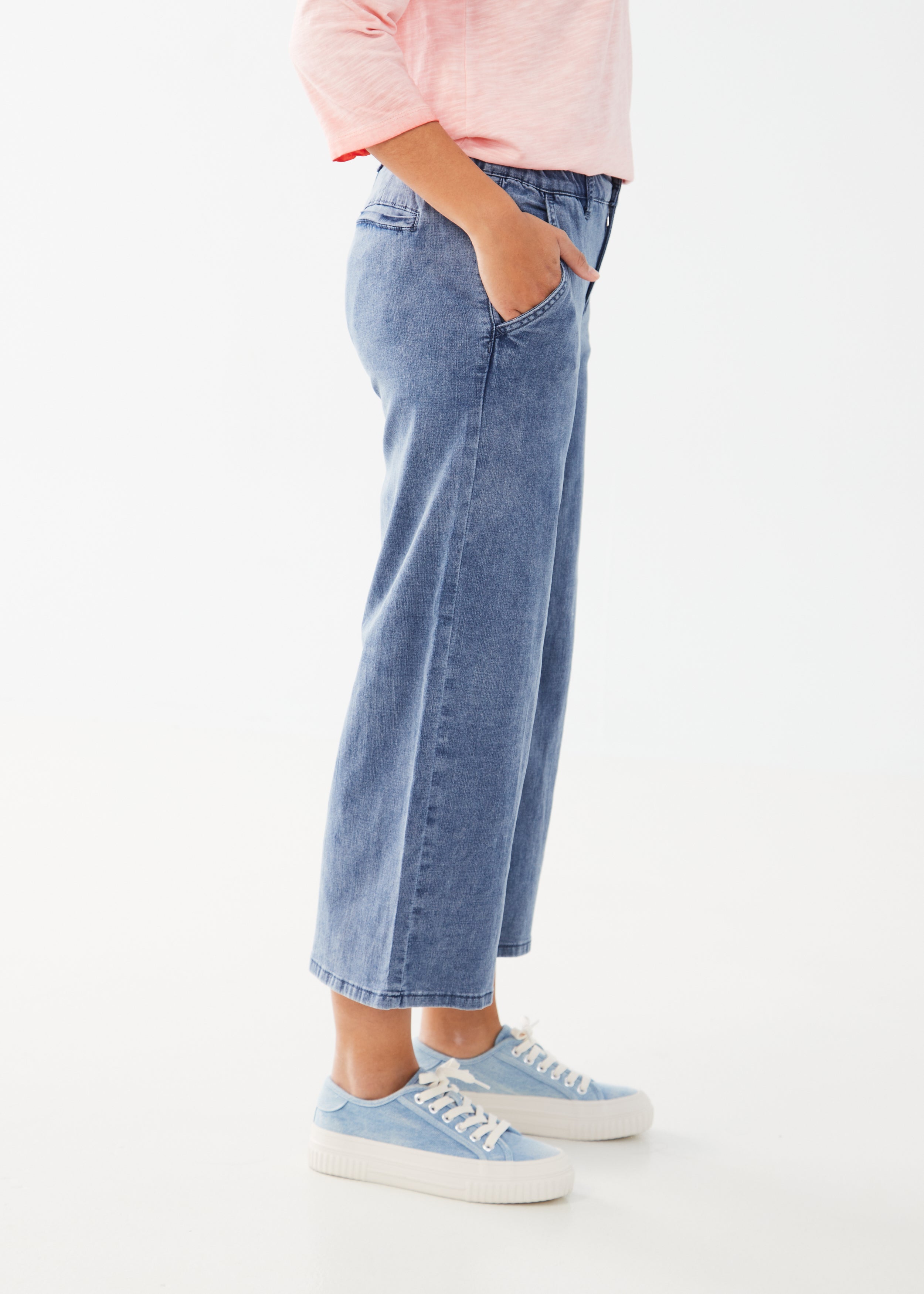Wide Leg Pull-On Lightweight Denim – French Dressing Jeans Inc. Wide Leg Pull-On Lightweight Denim – French Dressing Jeans Inc.