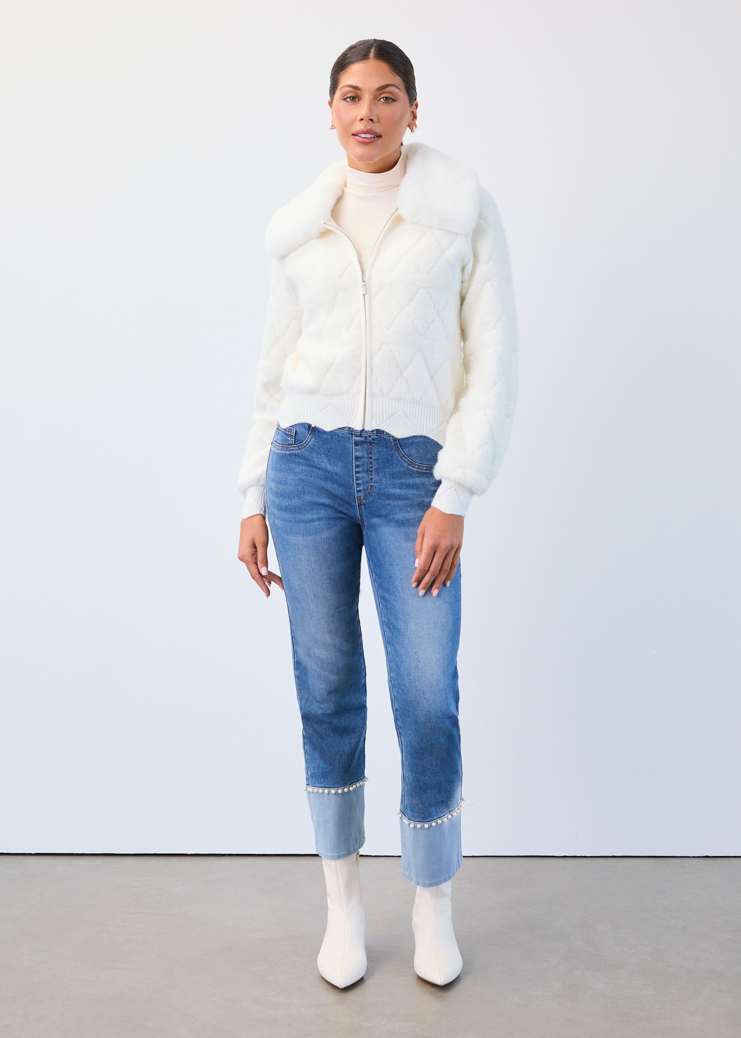 pull-on straight ankle