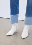 pull-on straight ankle