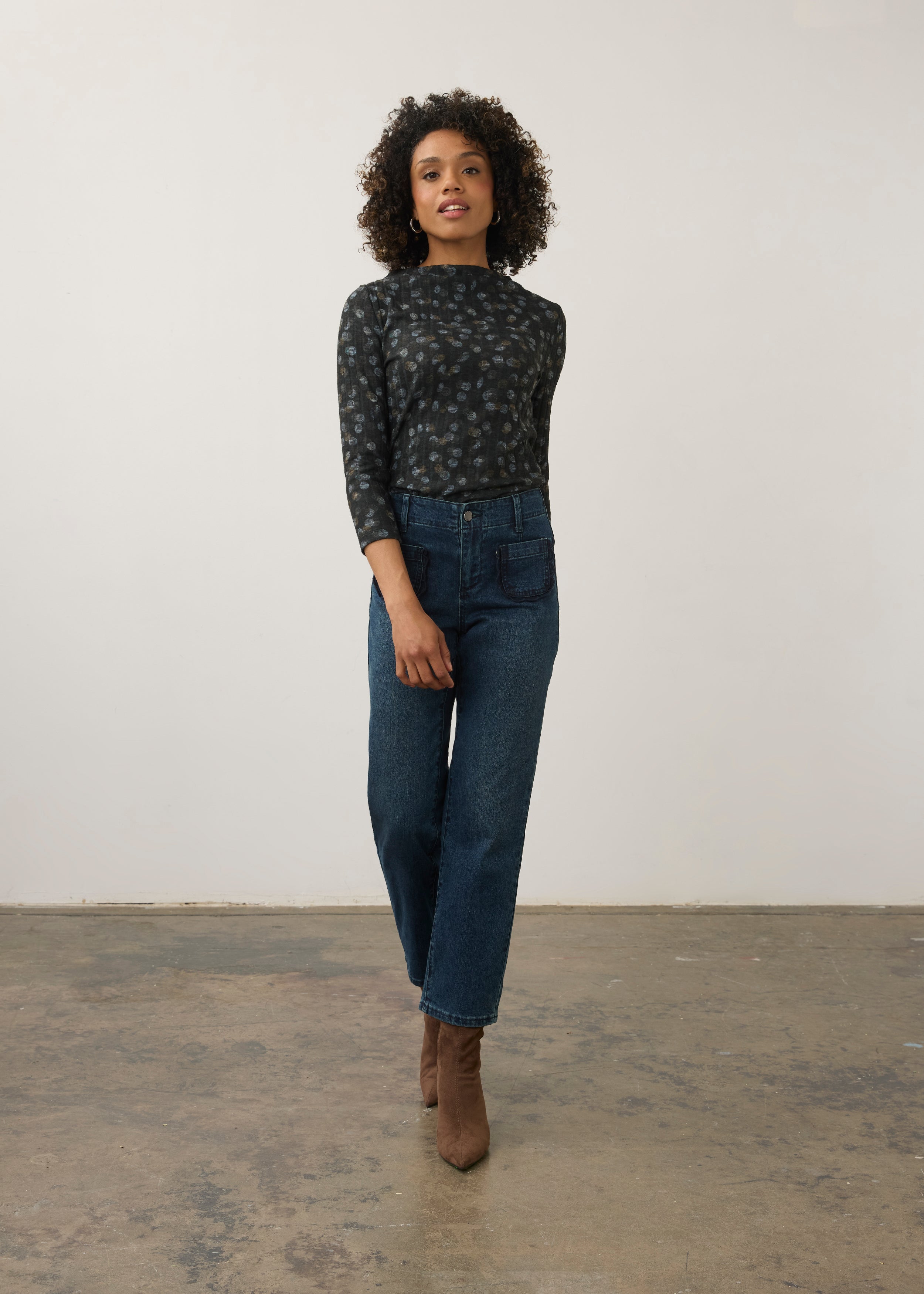 Full body view of dark wash denim pants showing relaxed fit and high-rise waist by French Dressing Jeans (FDJ) par French Dressing Jeans (FDJ)