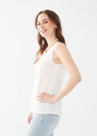 SLEEVELESS V NECK TOP