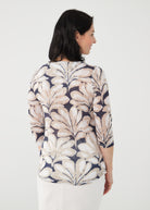 PRINTED NOTCH NECK 3/4 SLEEVE TOP