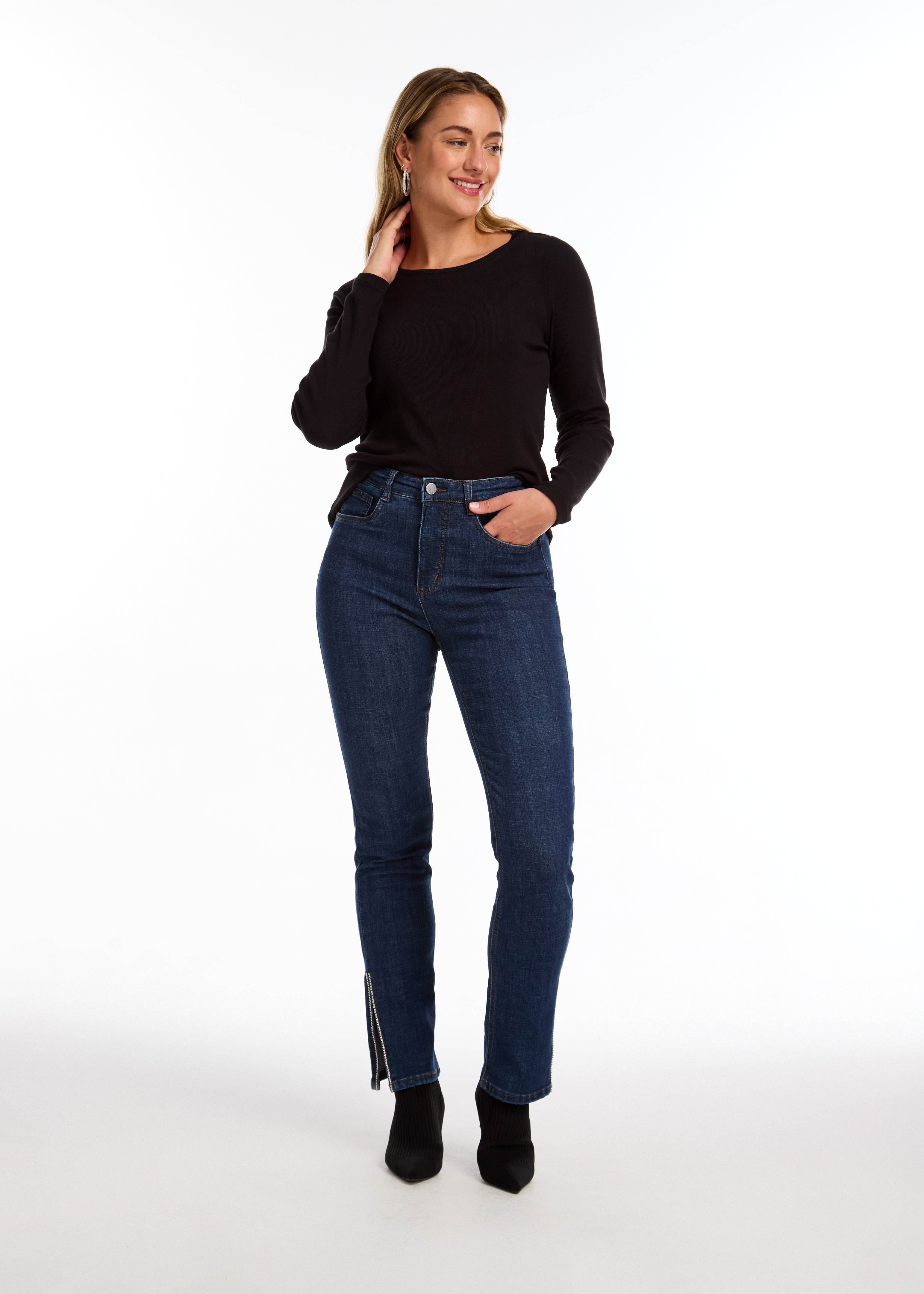 LONG SLEEVE BOAT NECK TOP