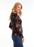 LONG SLEEVE V NECK TOP