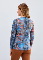 Long sleeve v-neck top