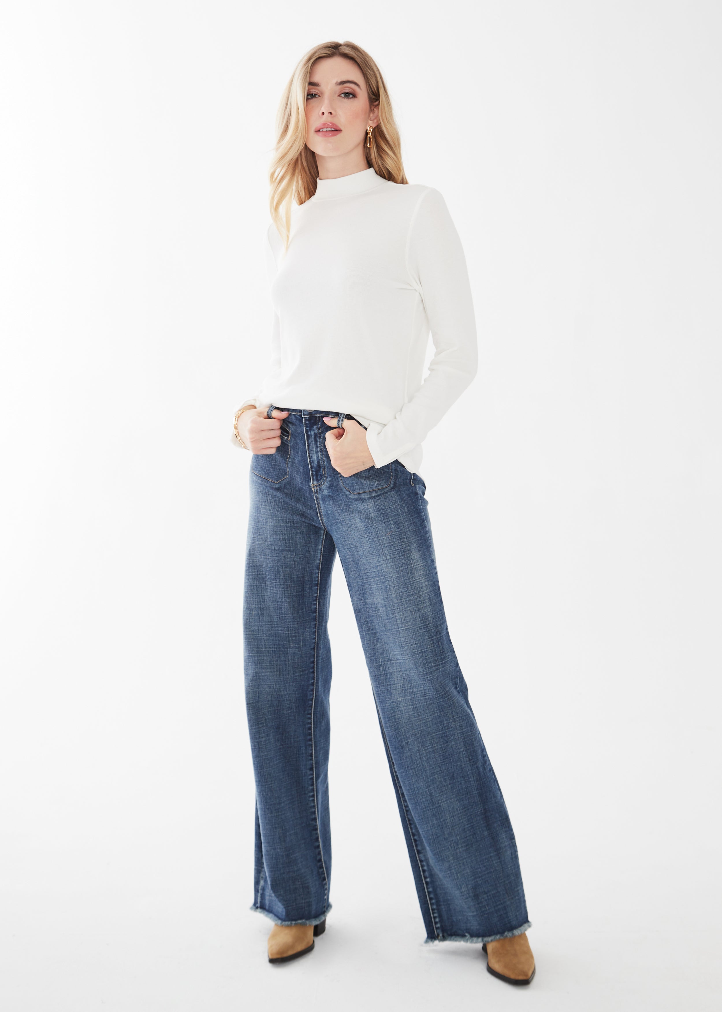 LONG SLEEVE MOCK NECK TOP