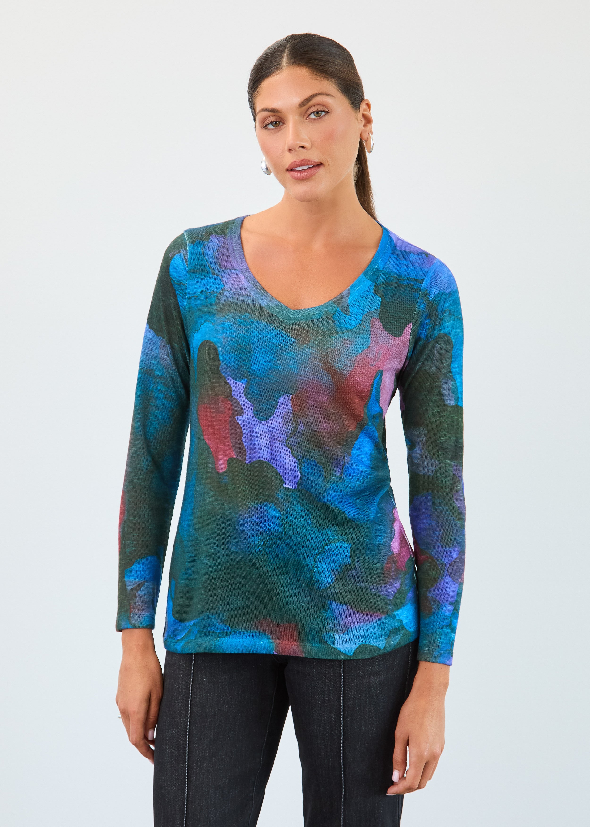 Long sleeve v-neck top