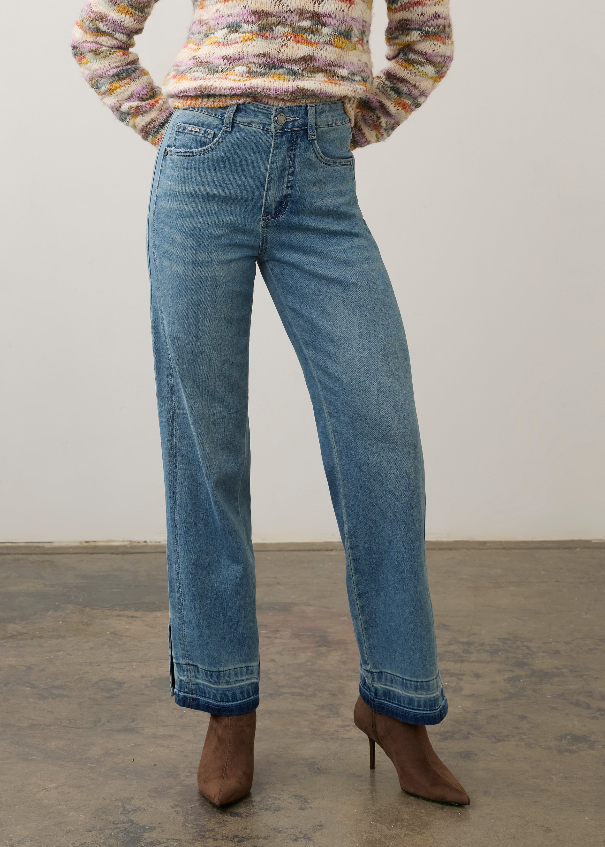 Front view of light wash denim pants showing high-rise waist and straight leg design by French Dressing Jeans (FDJ) par French Dressing Jeans (FDJ)