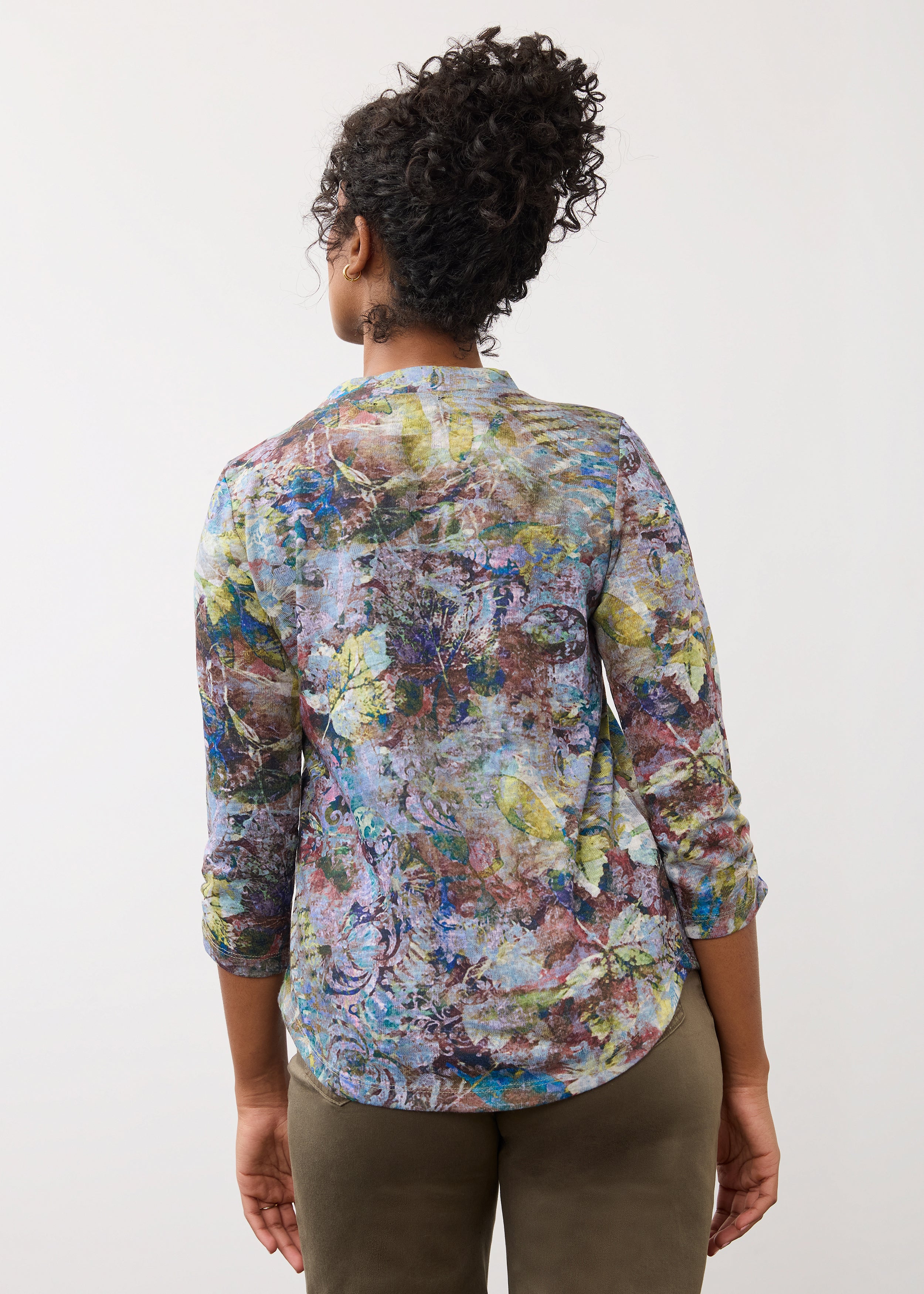 Back view of 3/4 sleeve top in Renaissance Bouquet pattern highlighting full back design by French Dressing Jeans (FDJ)