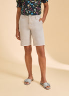 Close-up front view of taupe Petite Suzanne shorts, featuring sleek silhouette by French Dressing Jeans (FDJ)