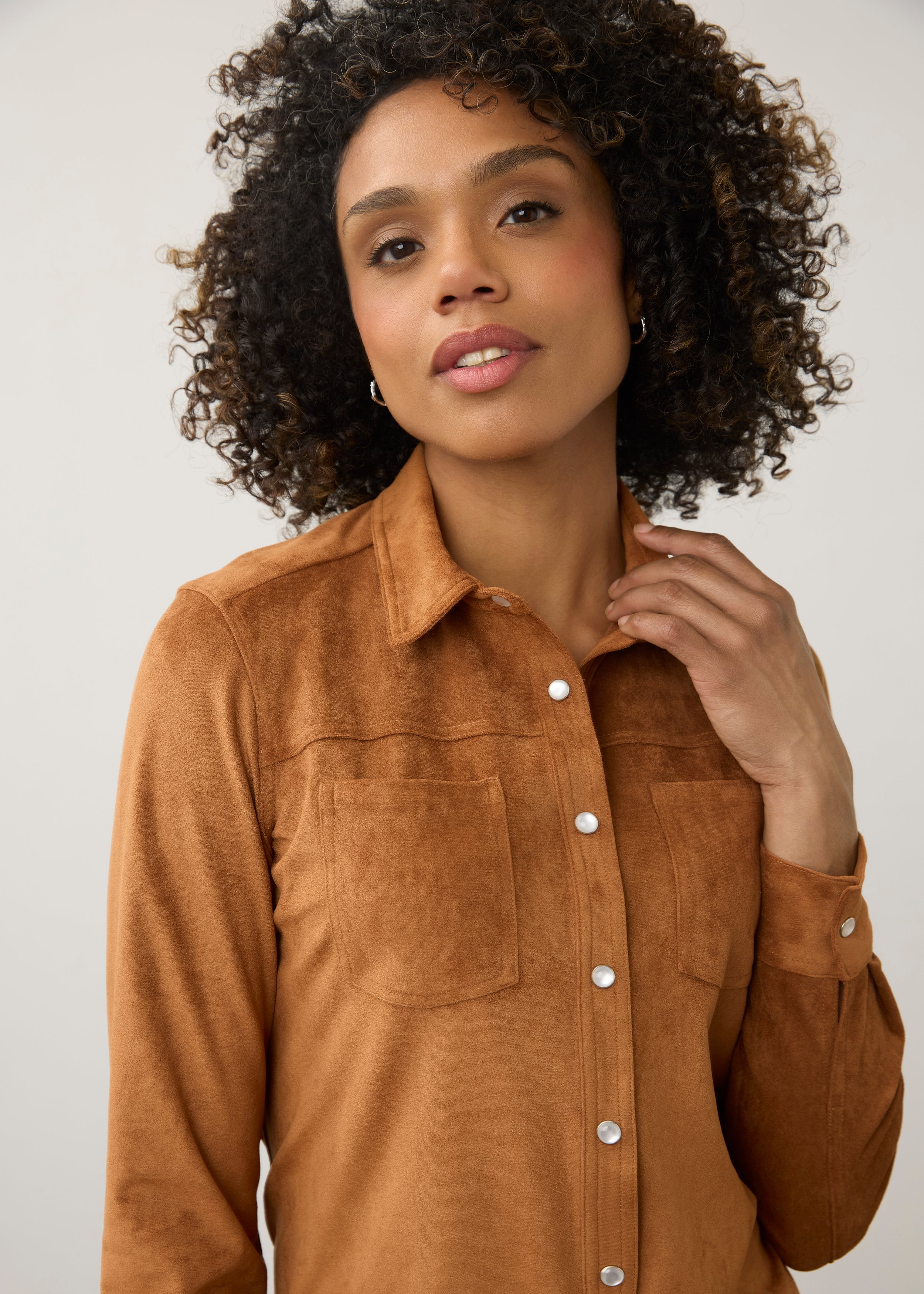 Close-up of brown suede shirt emphasizing button details by French Dressing Jeans (FDJ)