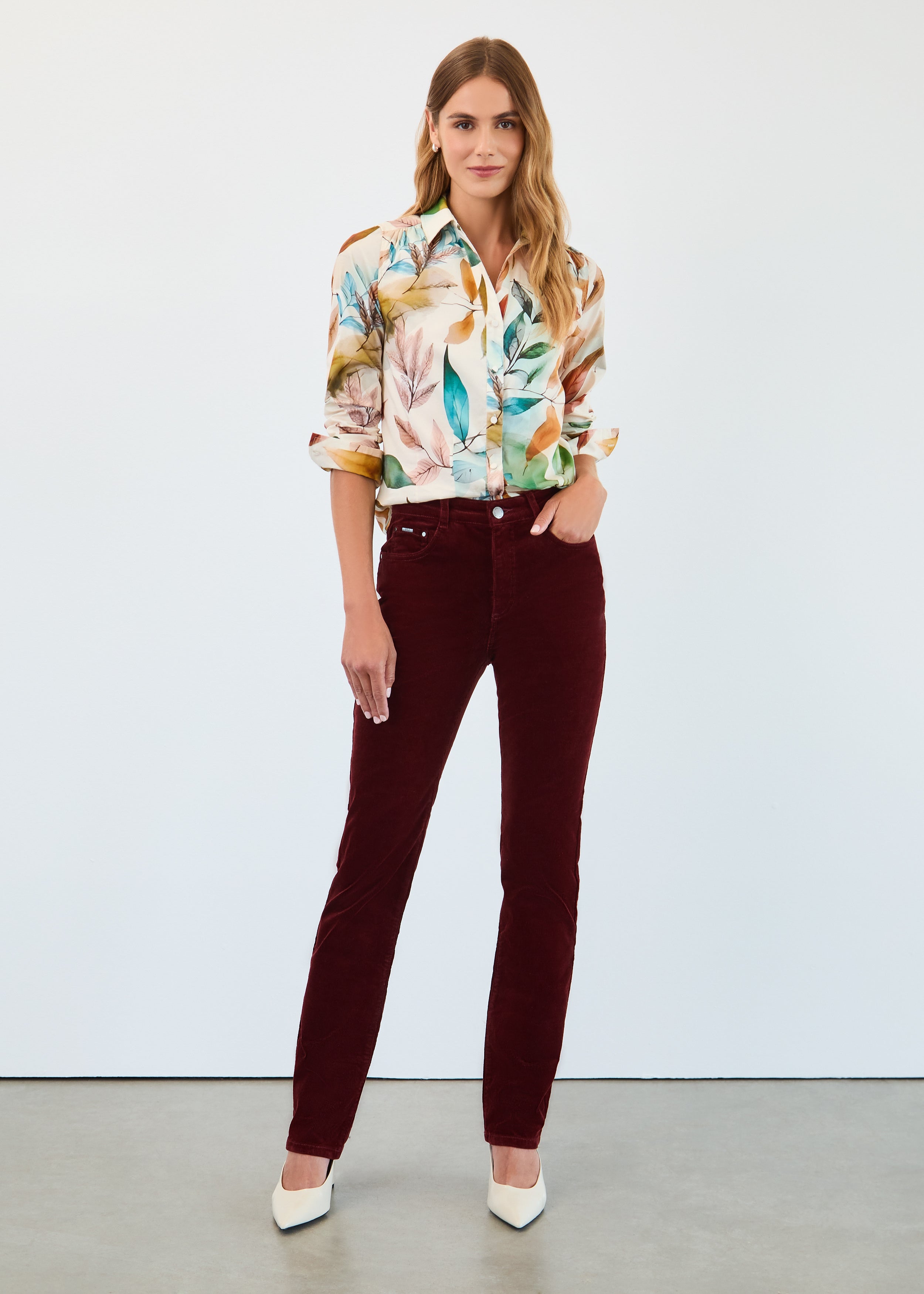 suzanne straight leg