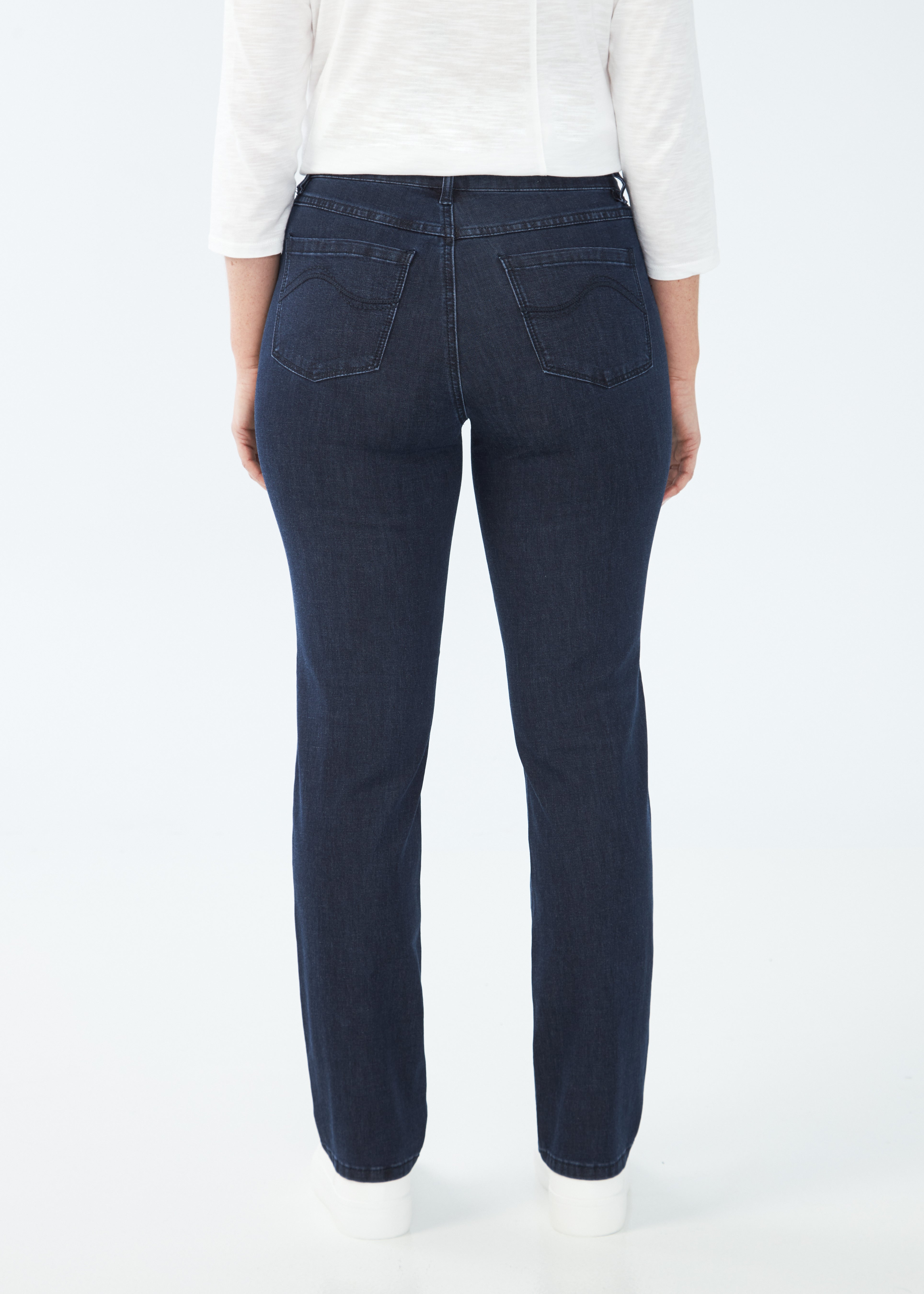 PETITE SUZANNE RELAXED SLIM LEG